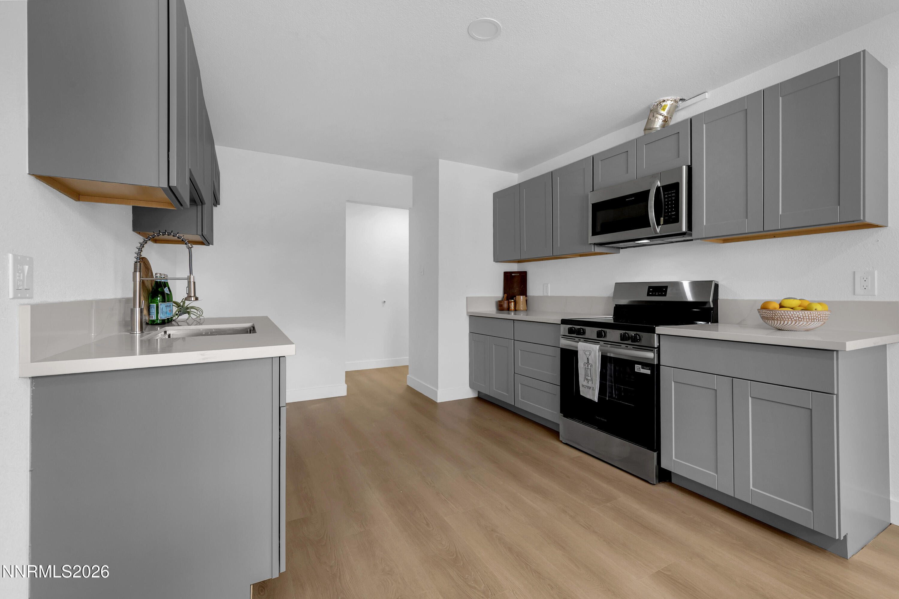 2285 Jessie Avenue Property Photo 10