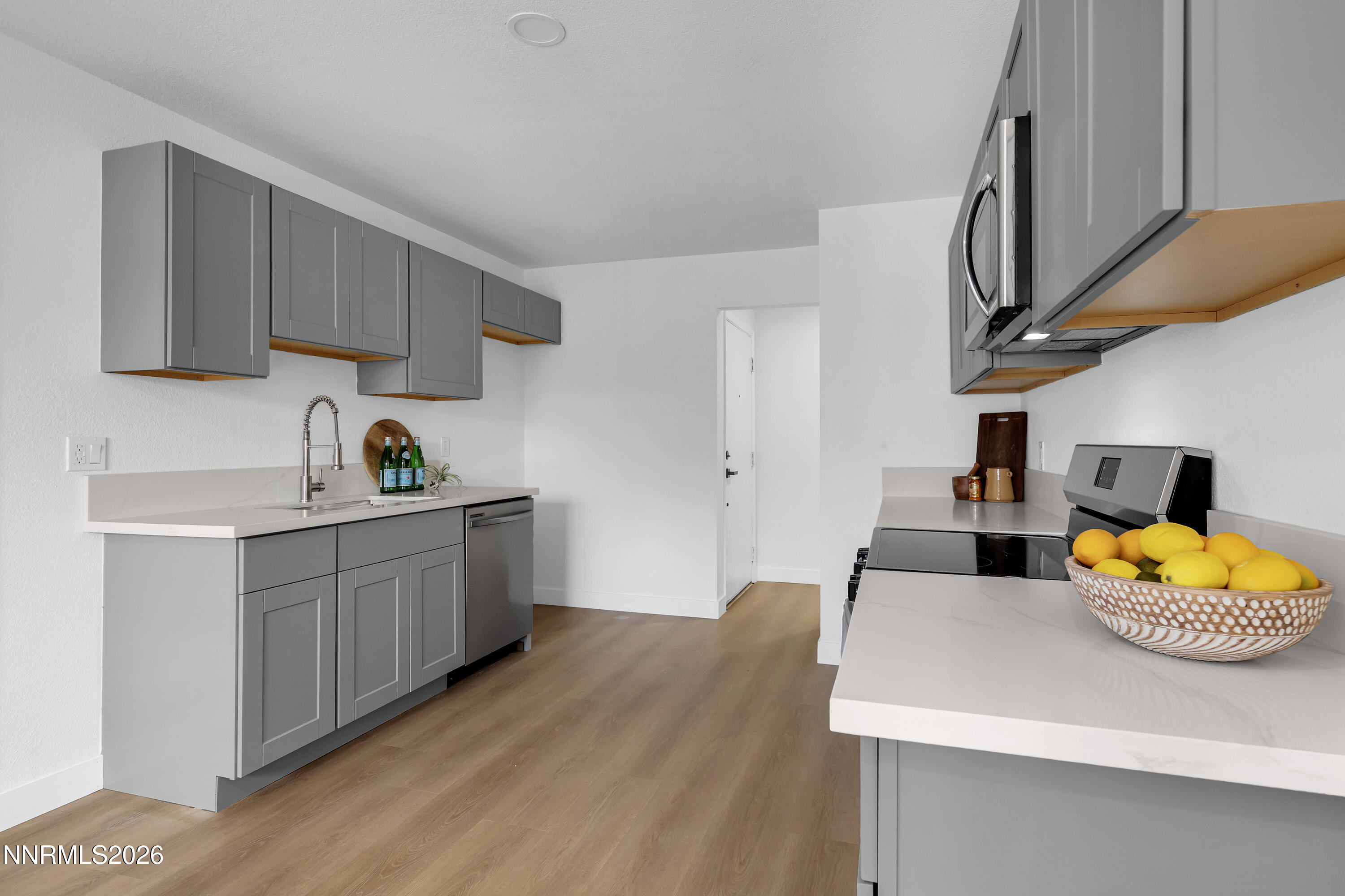 2285 Jessie Avenue Property Photo 11
