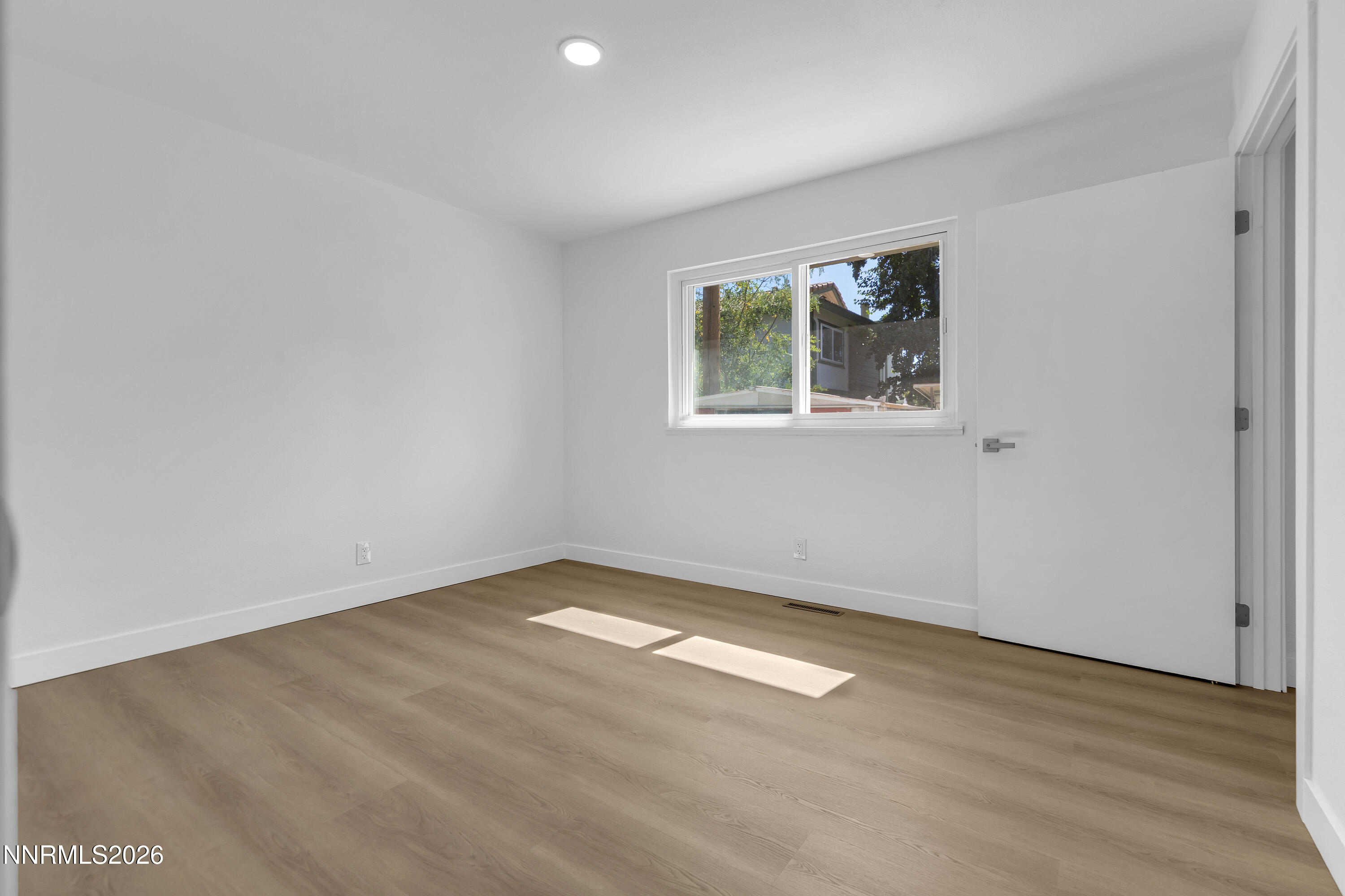 2285 Jessie Avenue Property Photo 18