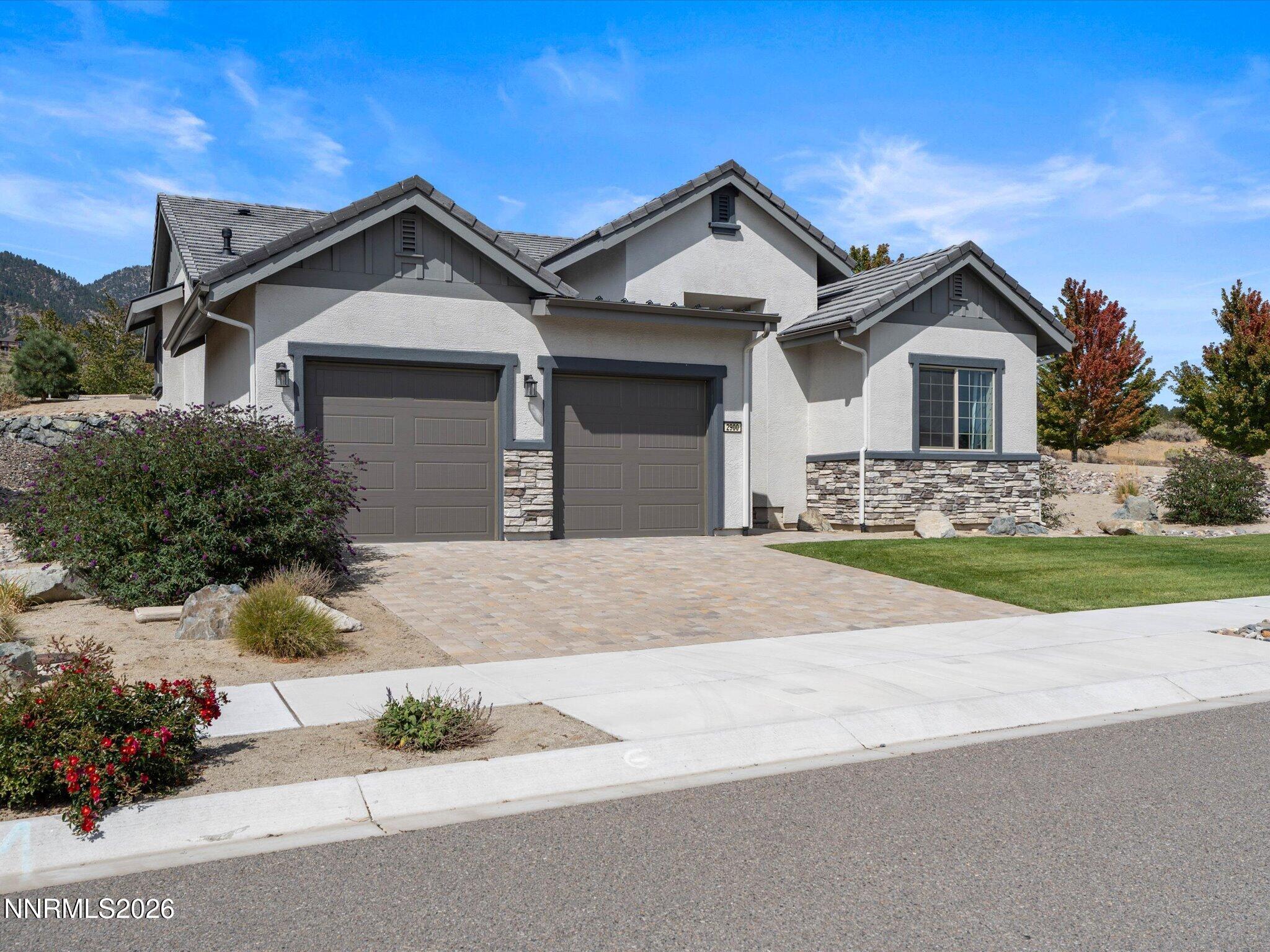 2900 Matterhorn Drive Property Photo 4