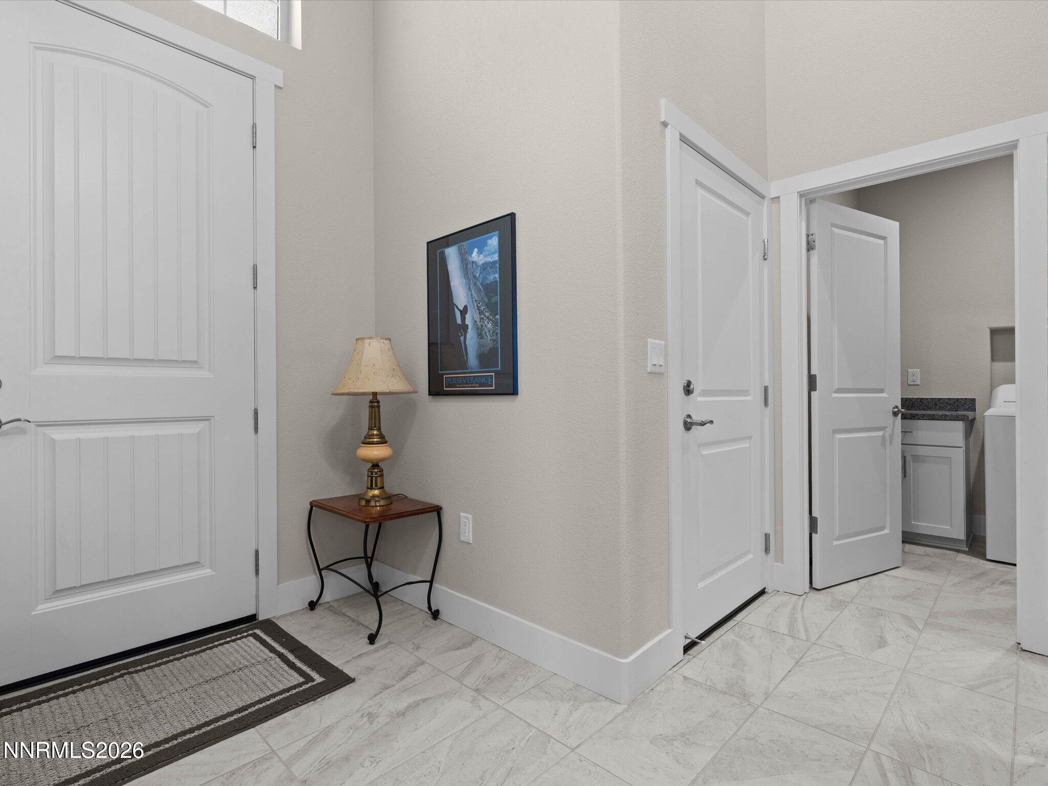 2900 Matterhorn Drive Property Photo 5