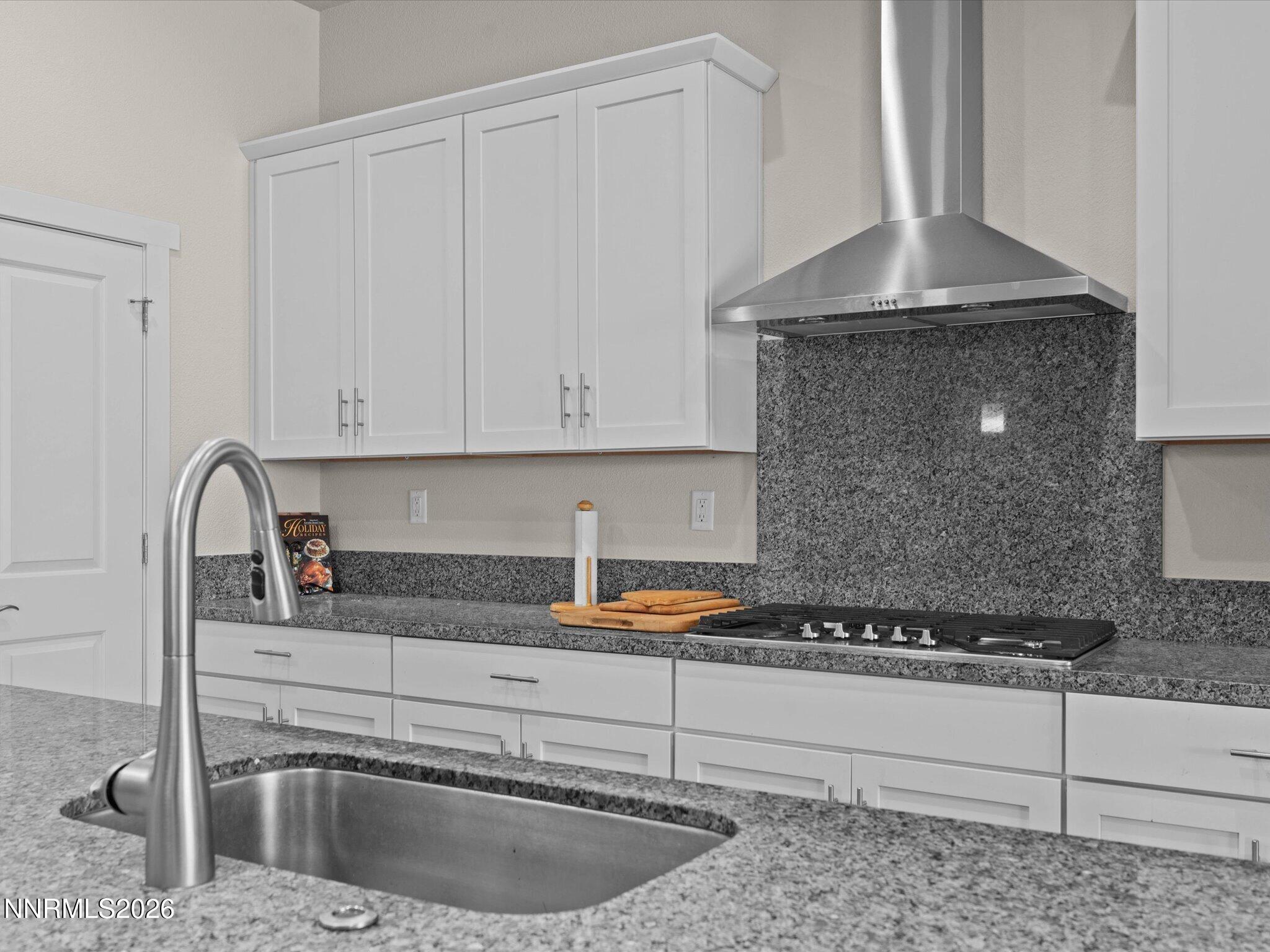 2900 Matterhorn Drive Property Photo 10