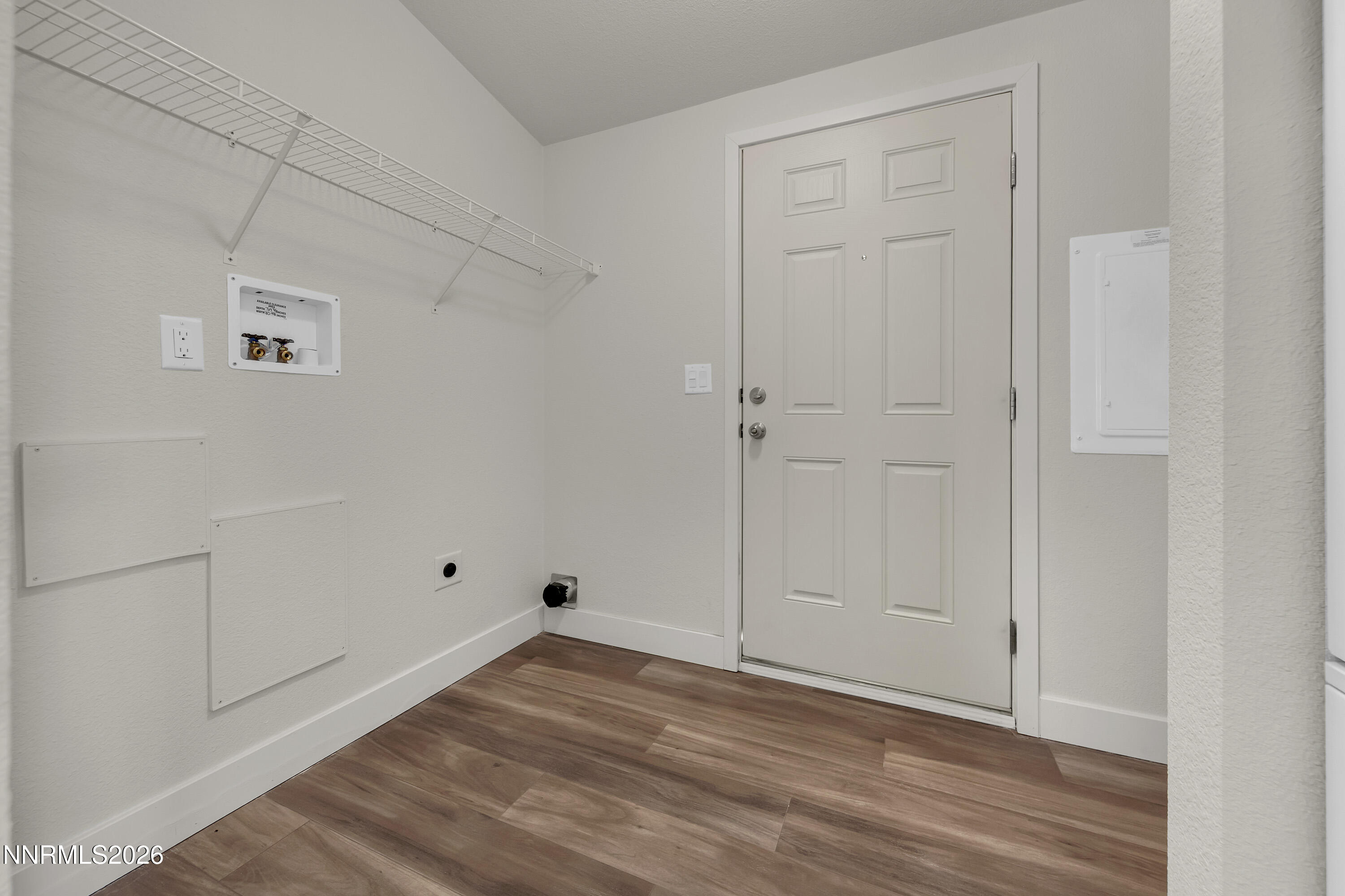 100 Reservation Road Property Photo 23