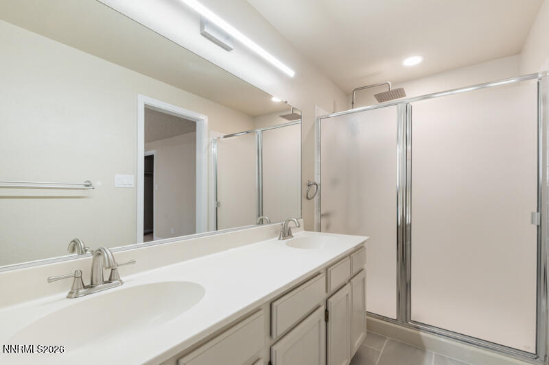 1731 Glen Oaks Drive Property Photo 16