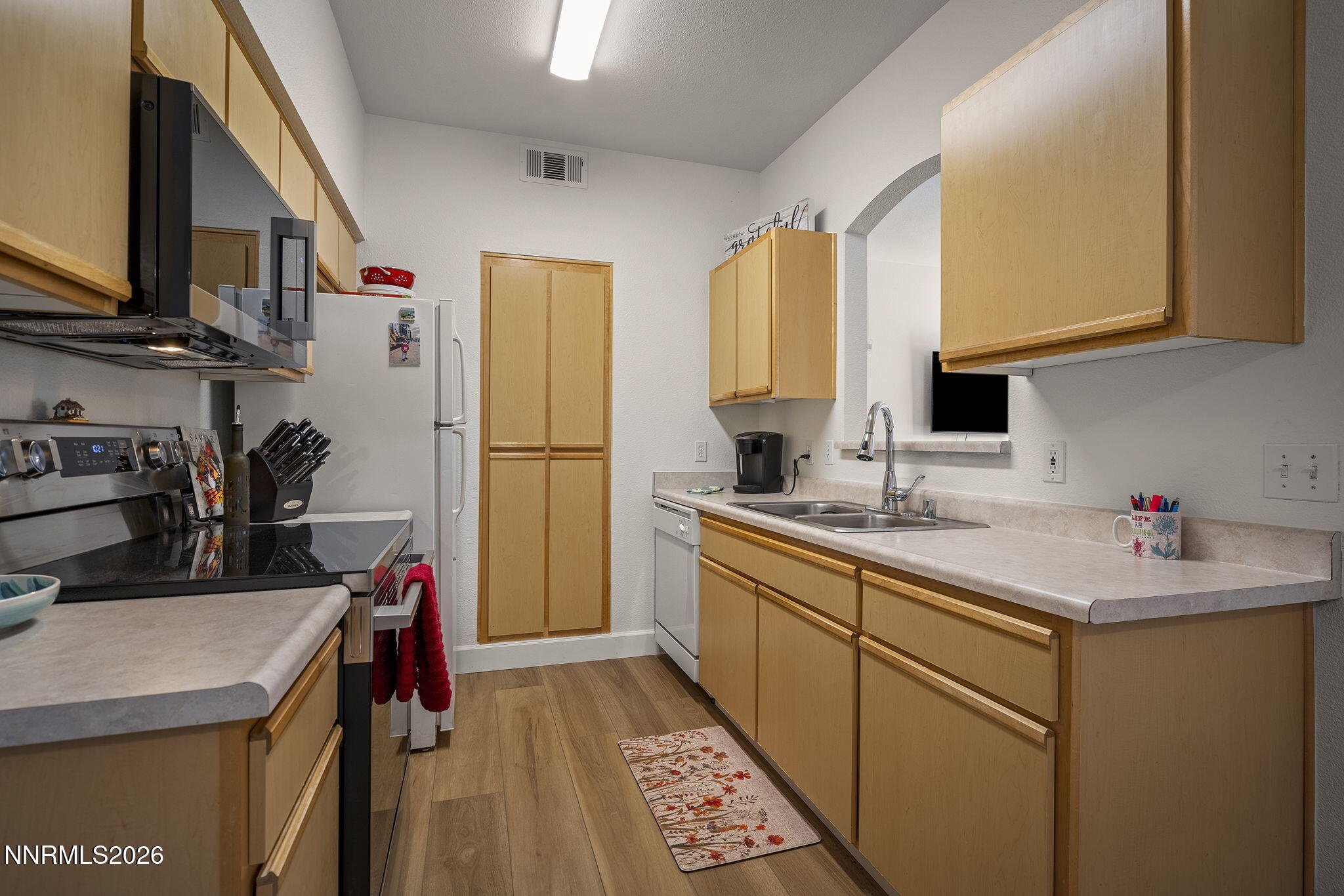 6850 Sharlands Avenue # 1165 Property Photo 7