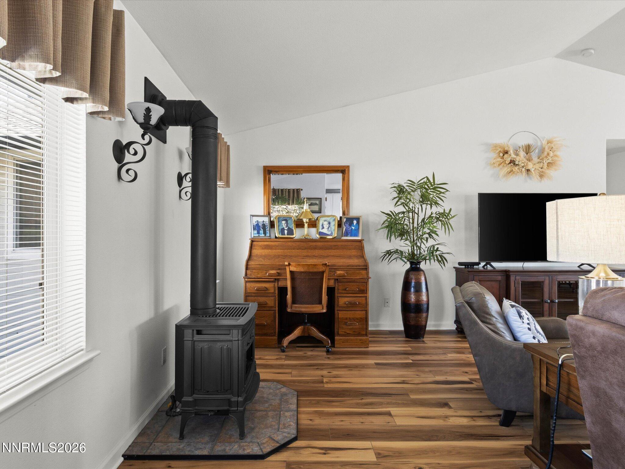 2947 Hot Springs Drive Property Photo 10