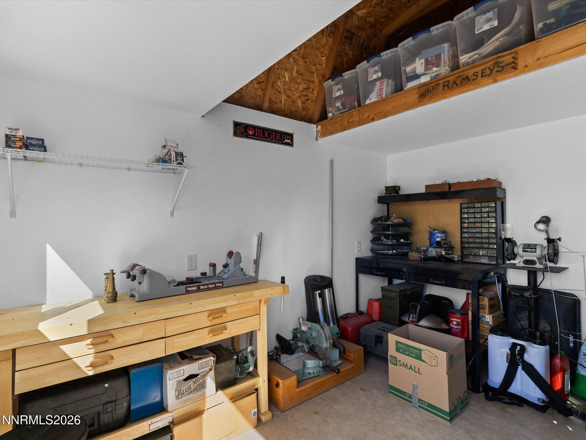 2947 Hot Springs Drive Property Photo 41