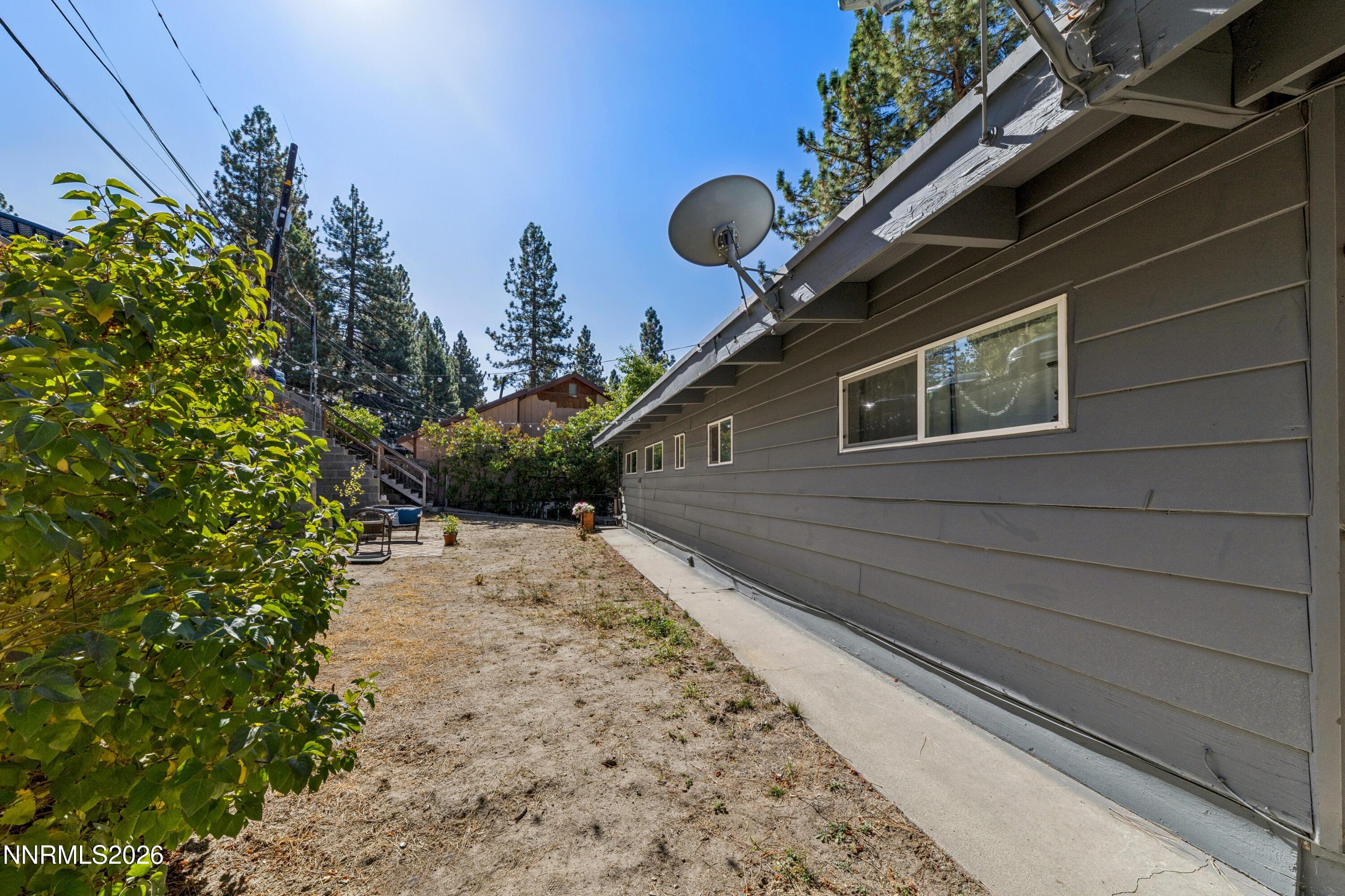 636 Lakeview Drive Property Photo 16