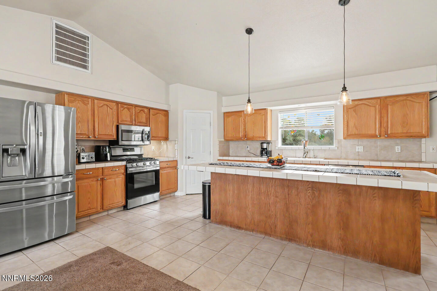 195 River Village Drive Property Photo 8