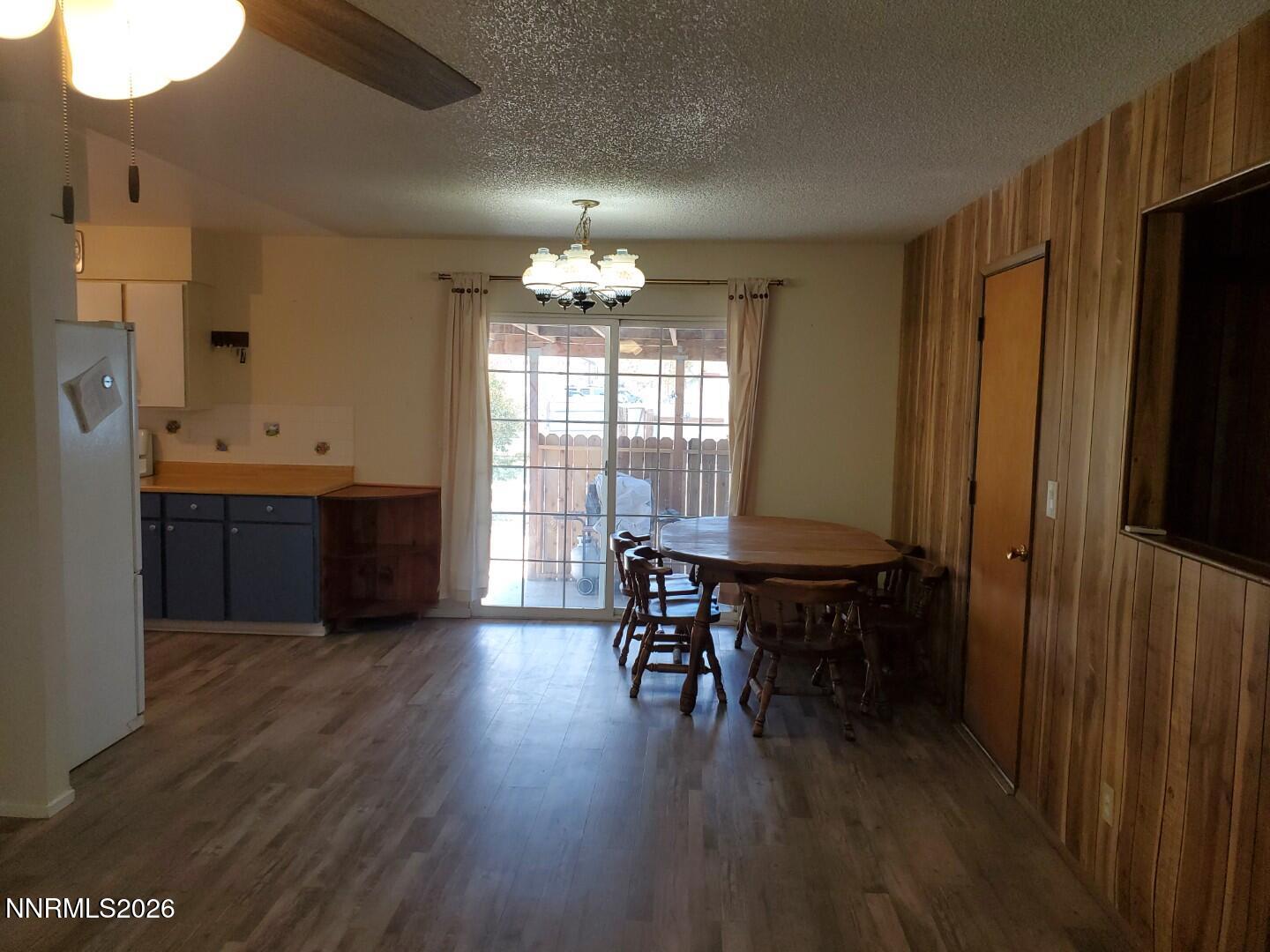 135 Ash Street Property Photo 5
