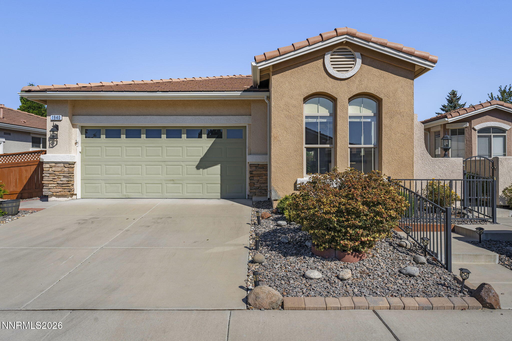1940 Cosenza Drive Property Photo 1