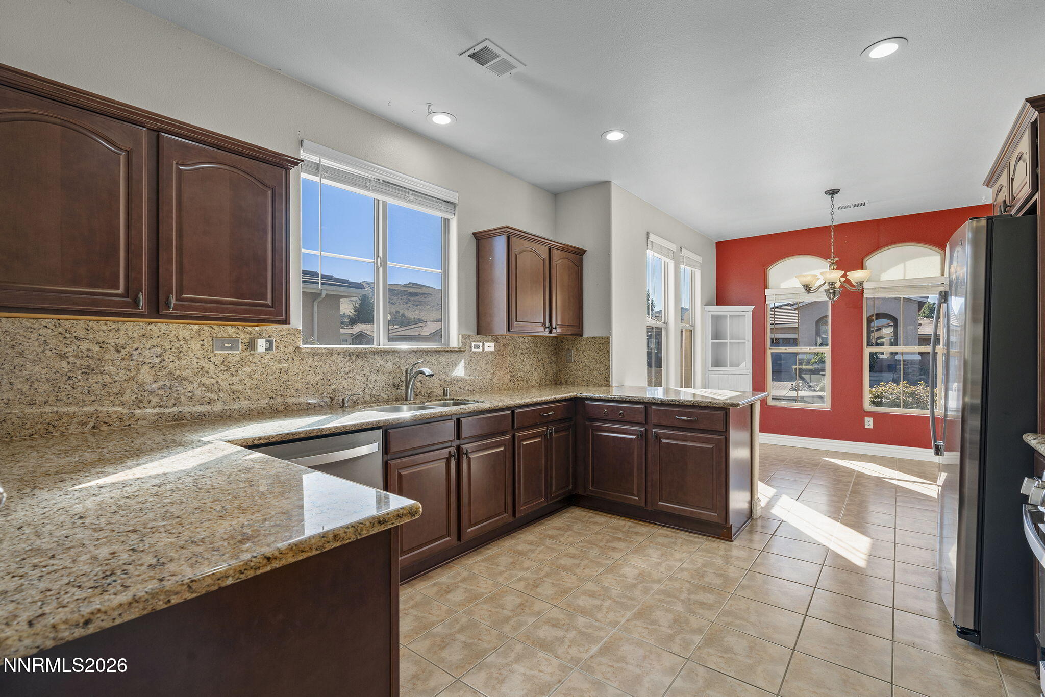 1940 Cosenza Drive Property Photo 12