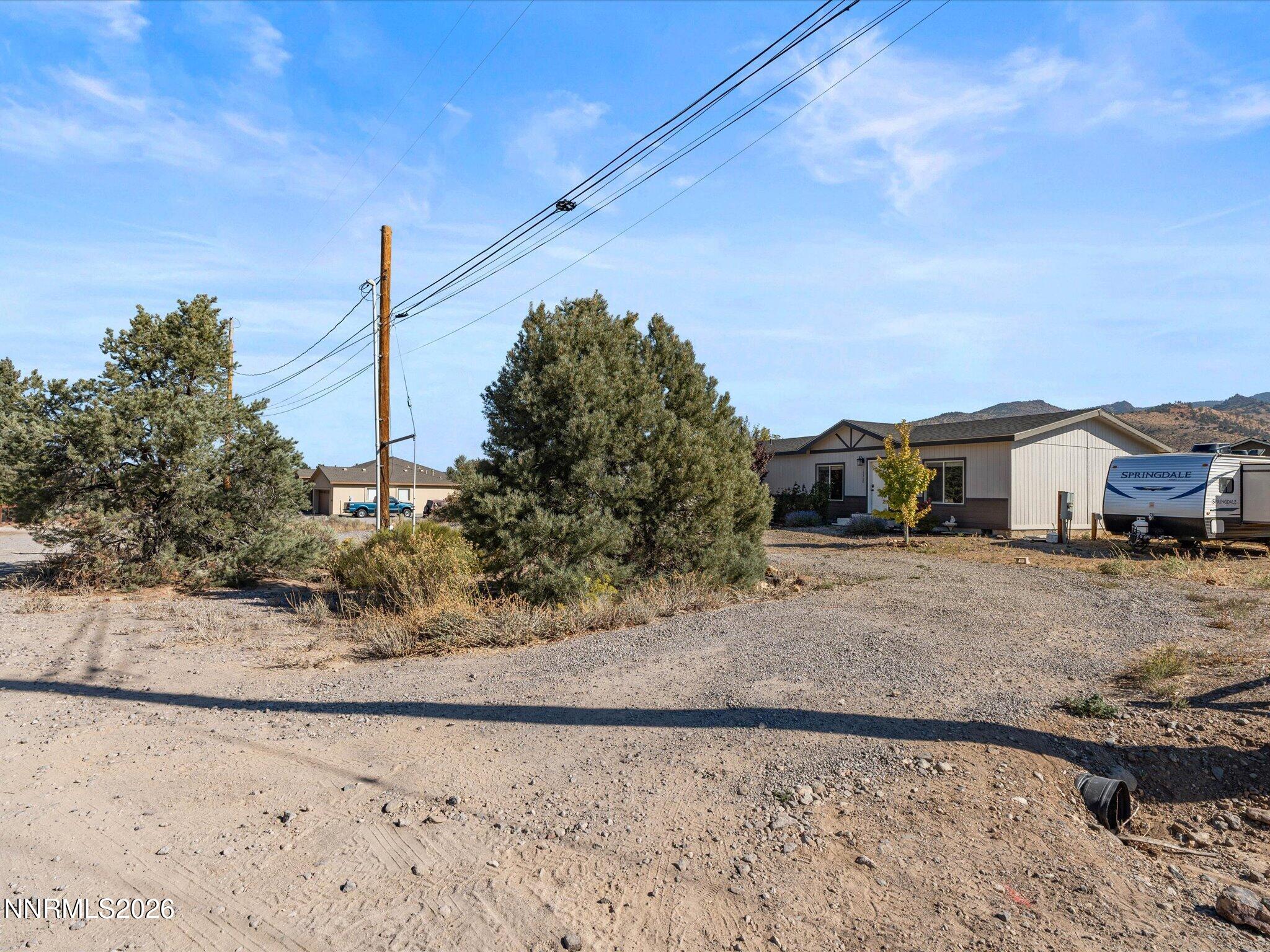 15360 Tuxon Way Property Photo 3