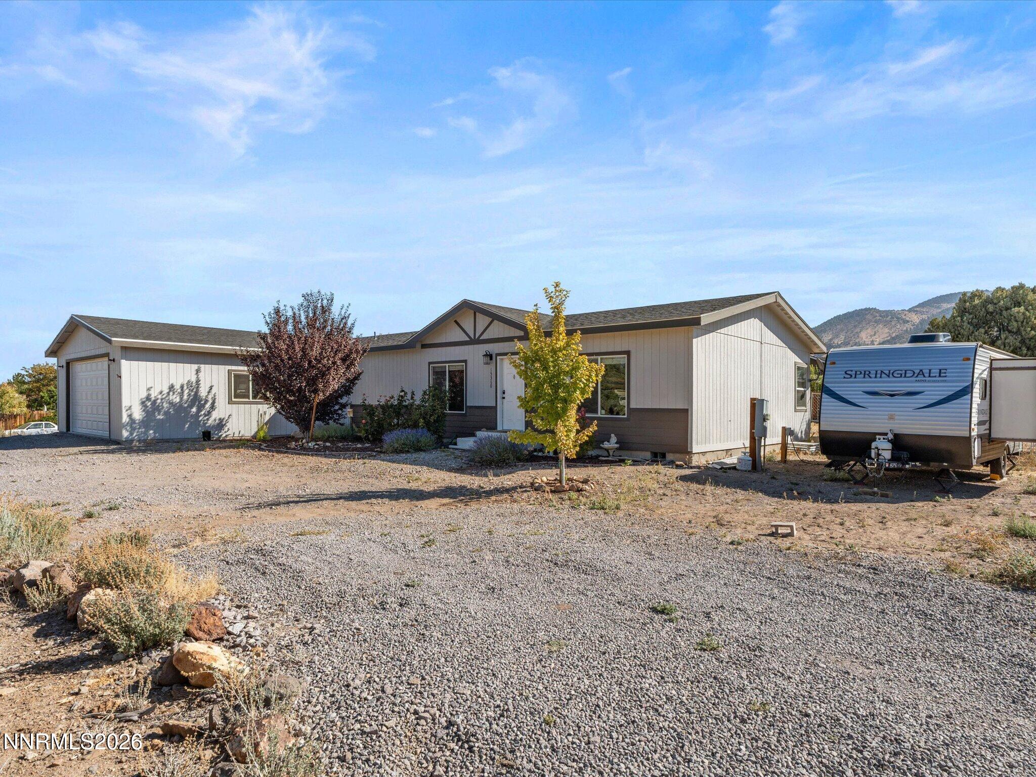 15360 Tuxon Way Property Photo 4