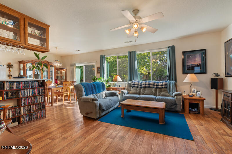 1093 Rolling Hills Drive Property Photo 3