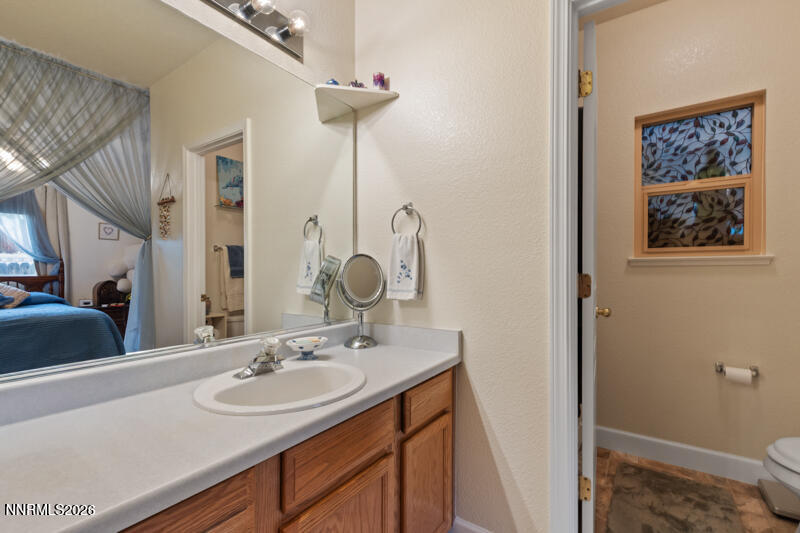 1093 Rolling Hills Drive Property Photo 11