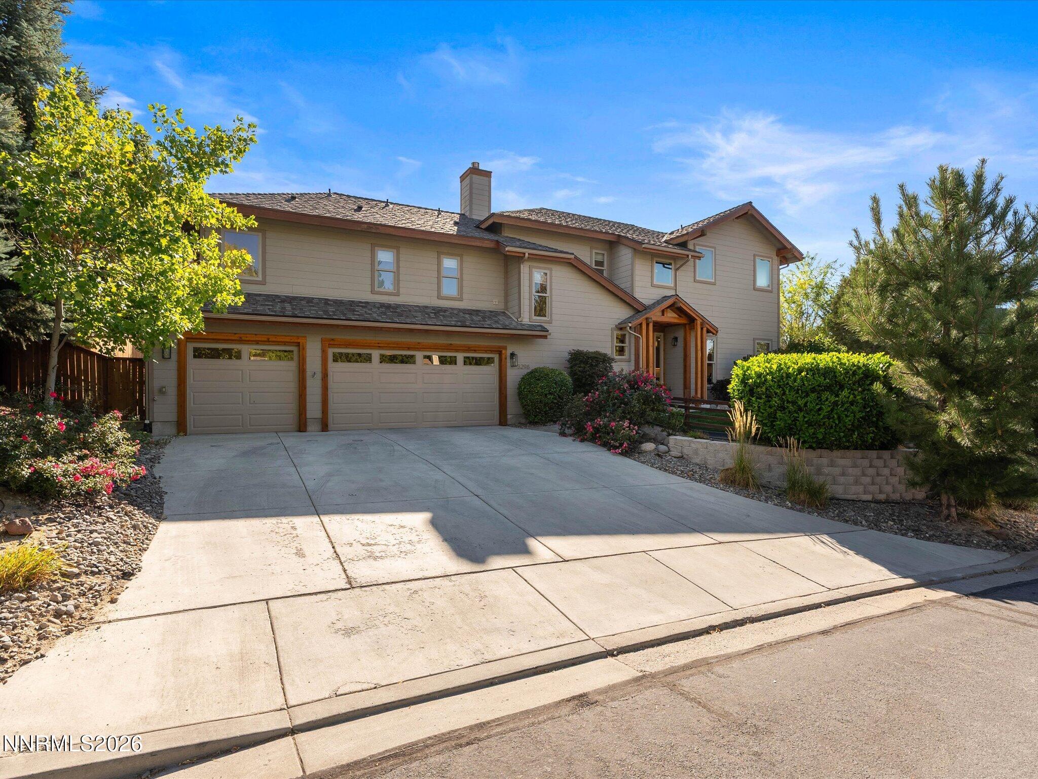 3298 Thornhill Drive Property Photo 4