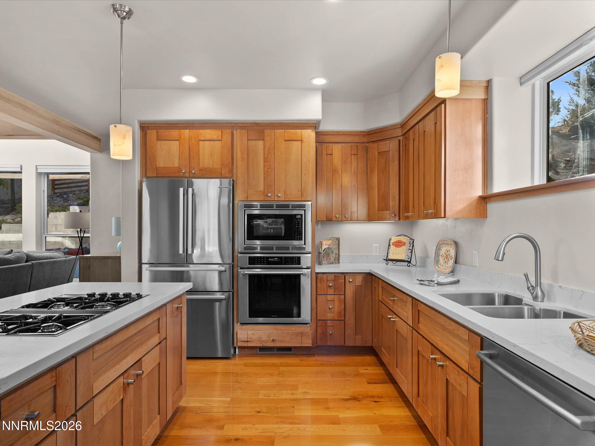 3298 Thornhill Drive Property Photo 18