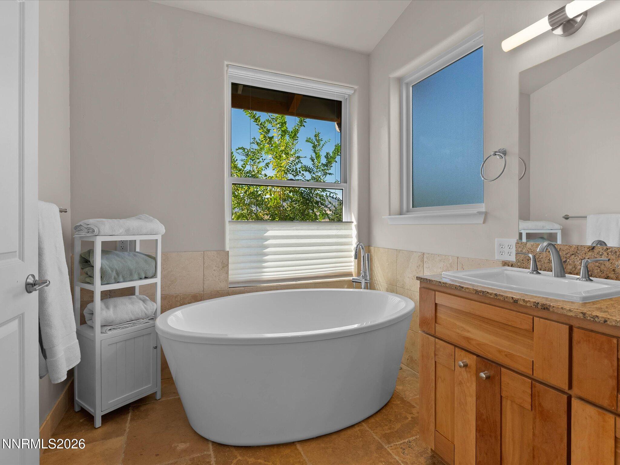 3298 Thornhill Drive Property Photo 28