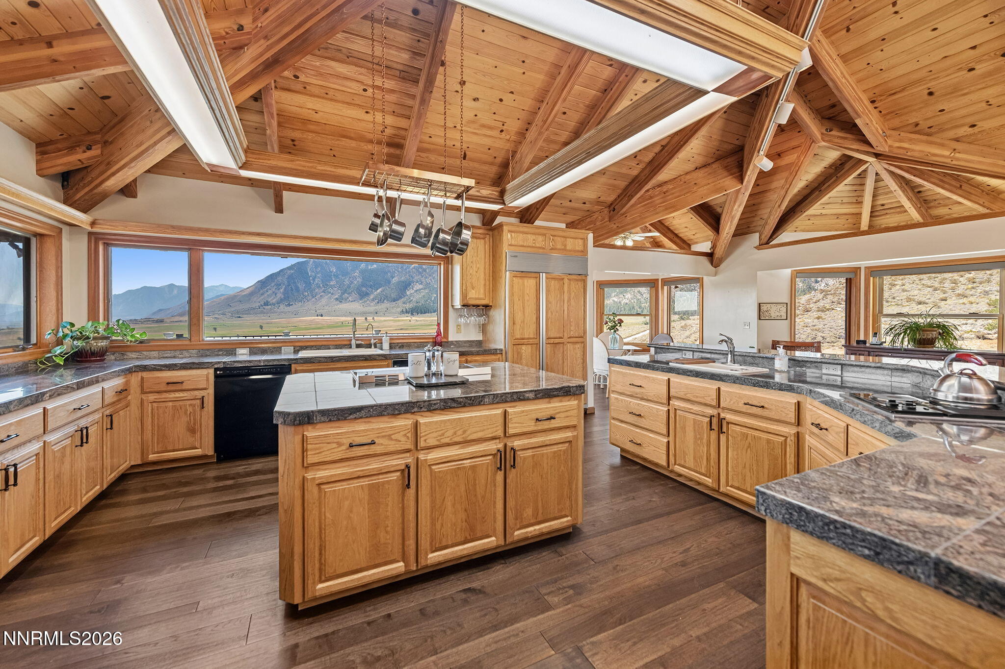 400 Bavarian Drive Property Photo 15