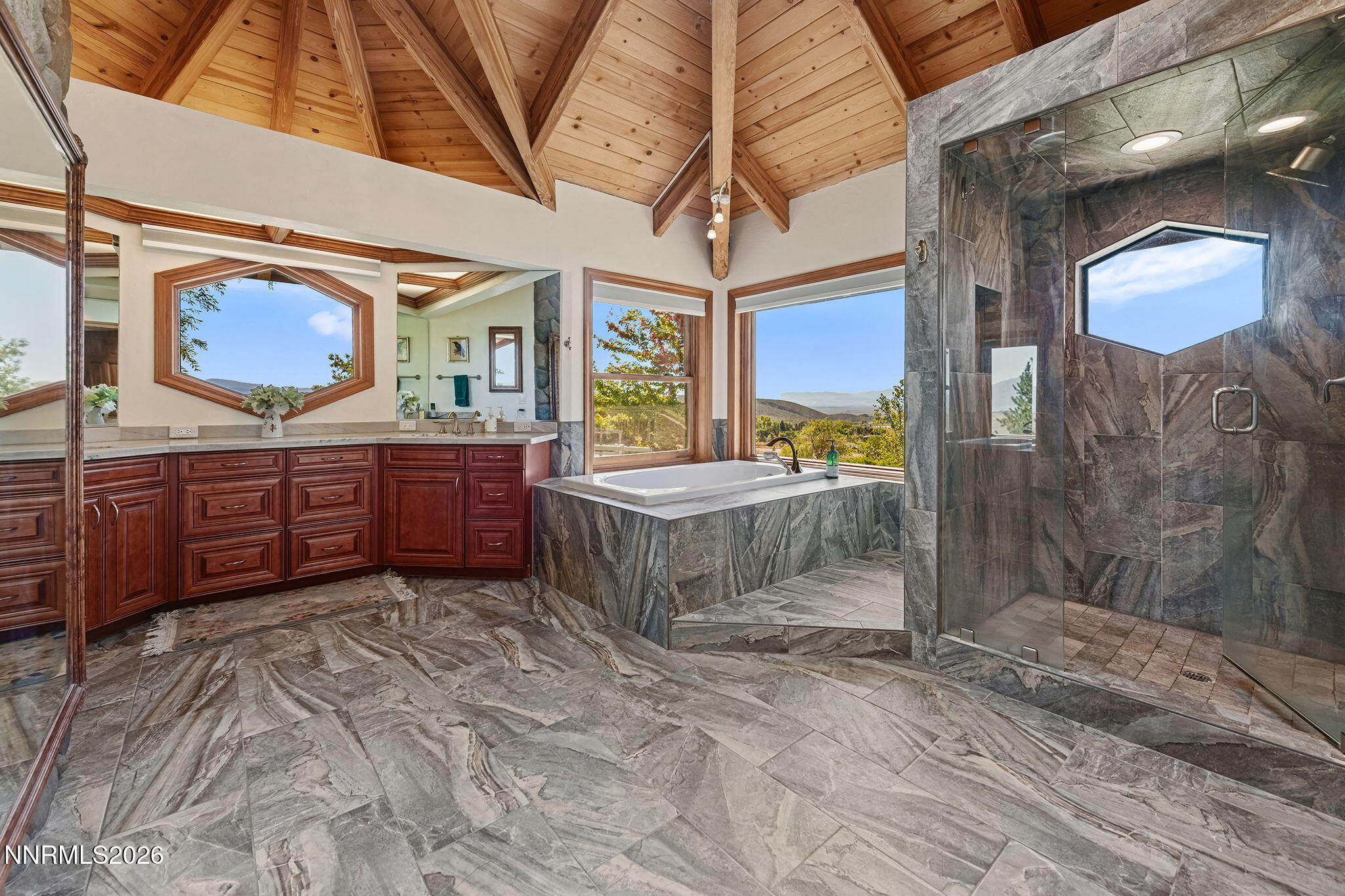 400 Bavarian Drive Property Photo 22