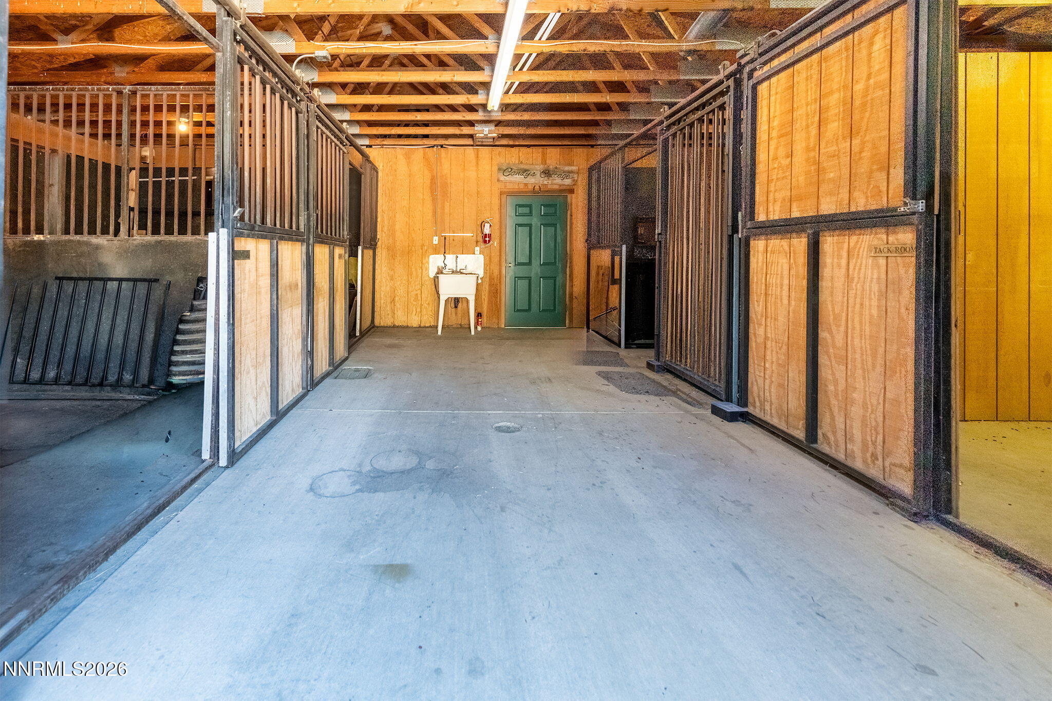 400 Bavarian Drive Property Photo 42