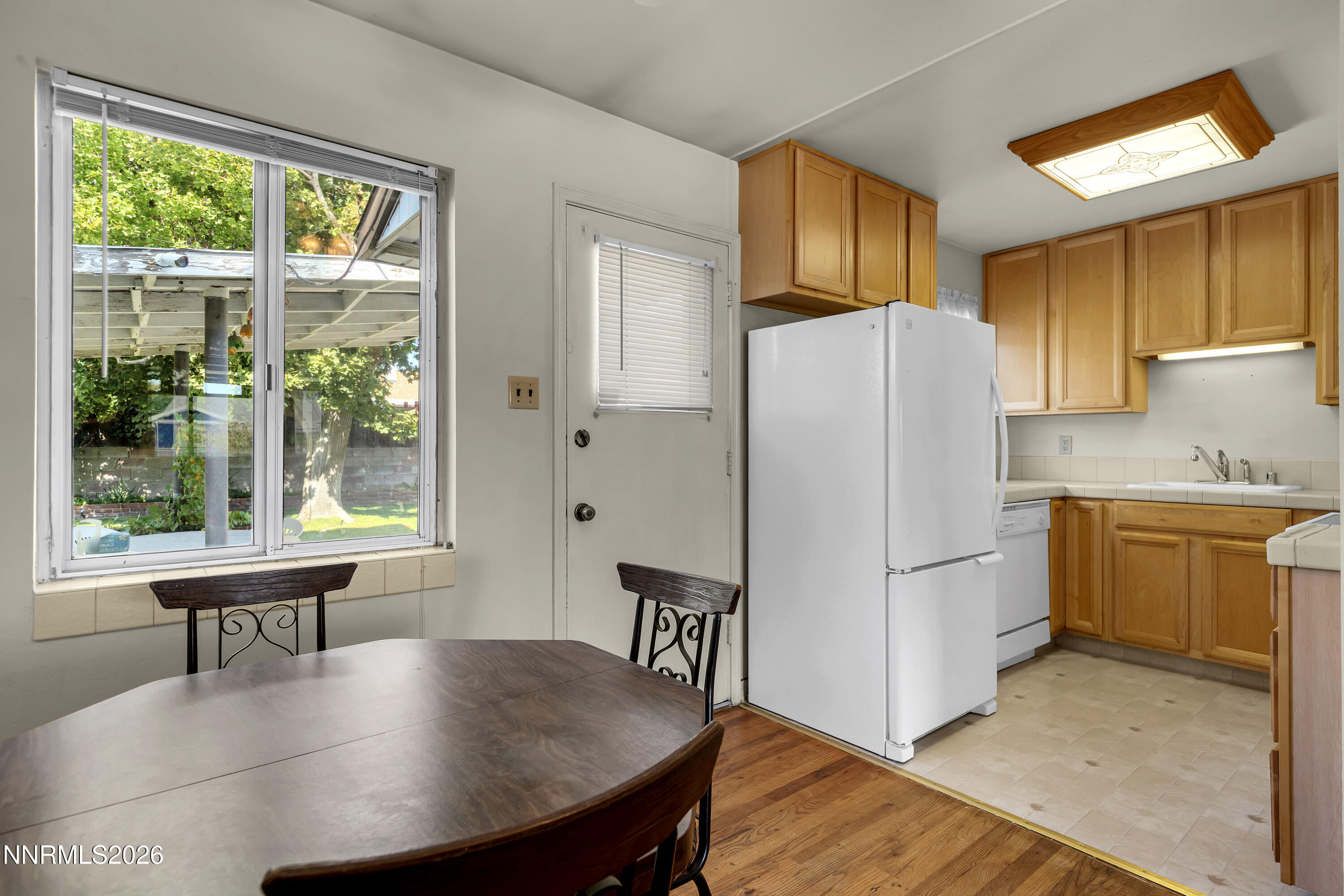 1611 Stewart Street Property Photo 6