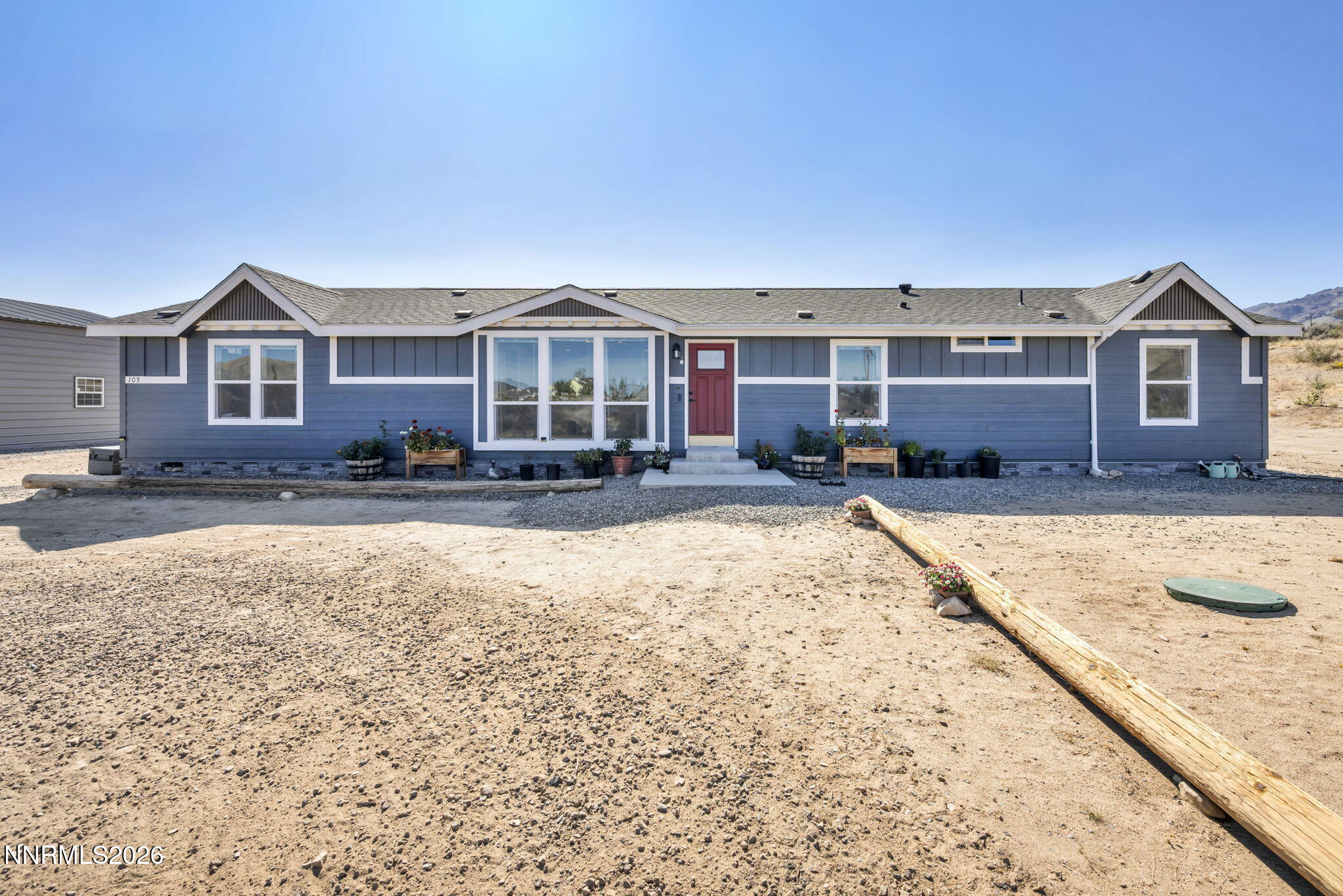 105 Arabian Way Property Photo 2