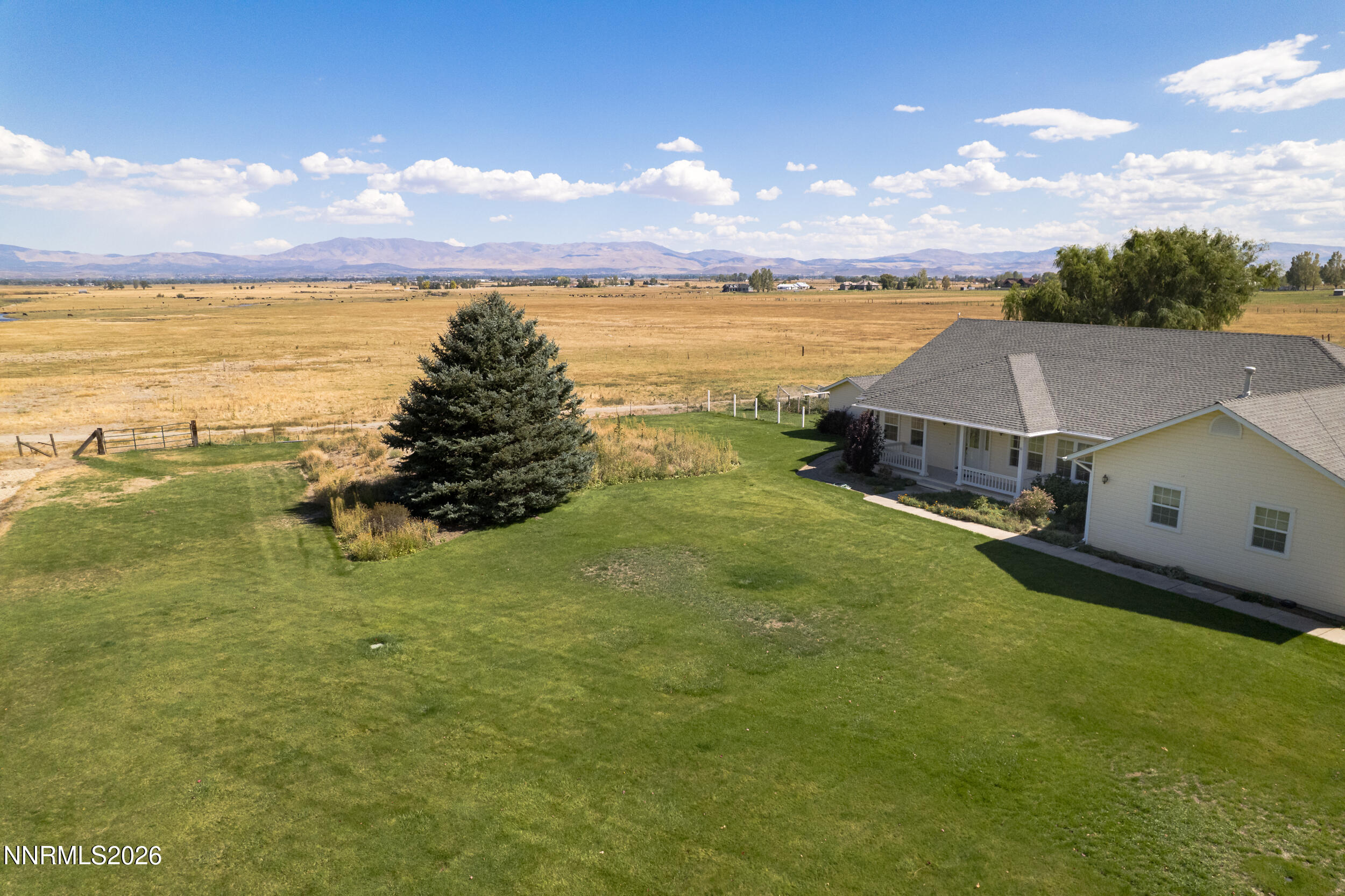 237 Laura Springs Circle Property Photo 8