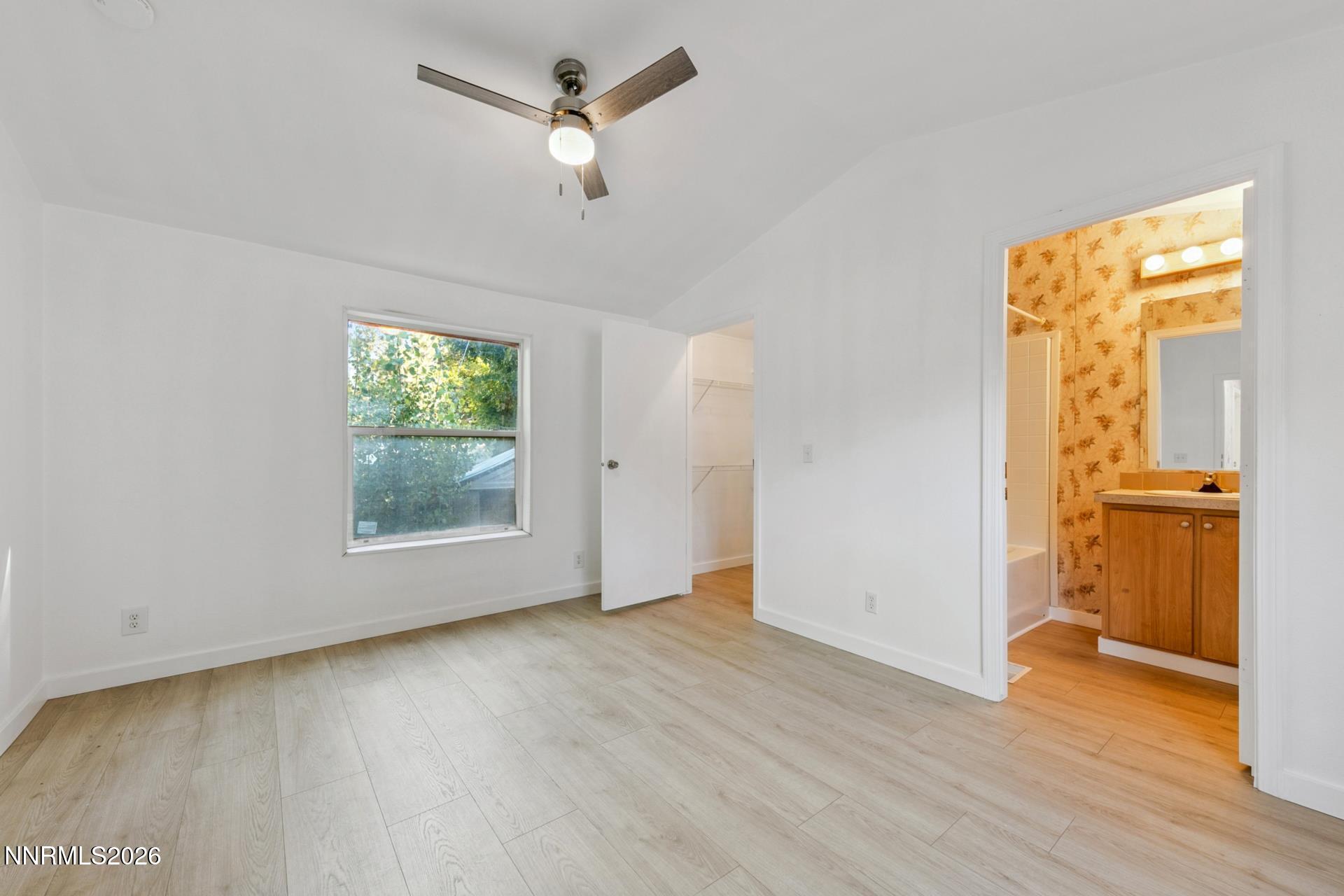 176 Crescent Drive Property Photo 15