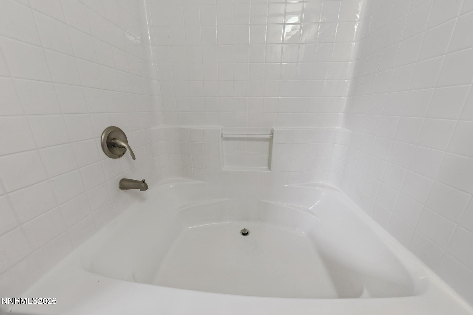 176 Crescent Drive Property Photo 18