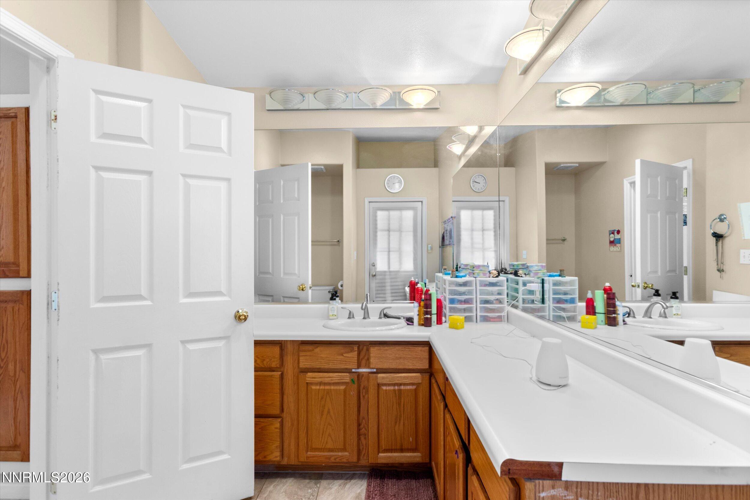 1369 Faland Way Property Photo 17