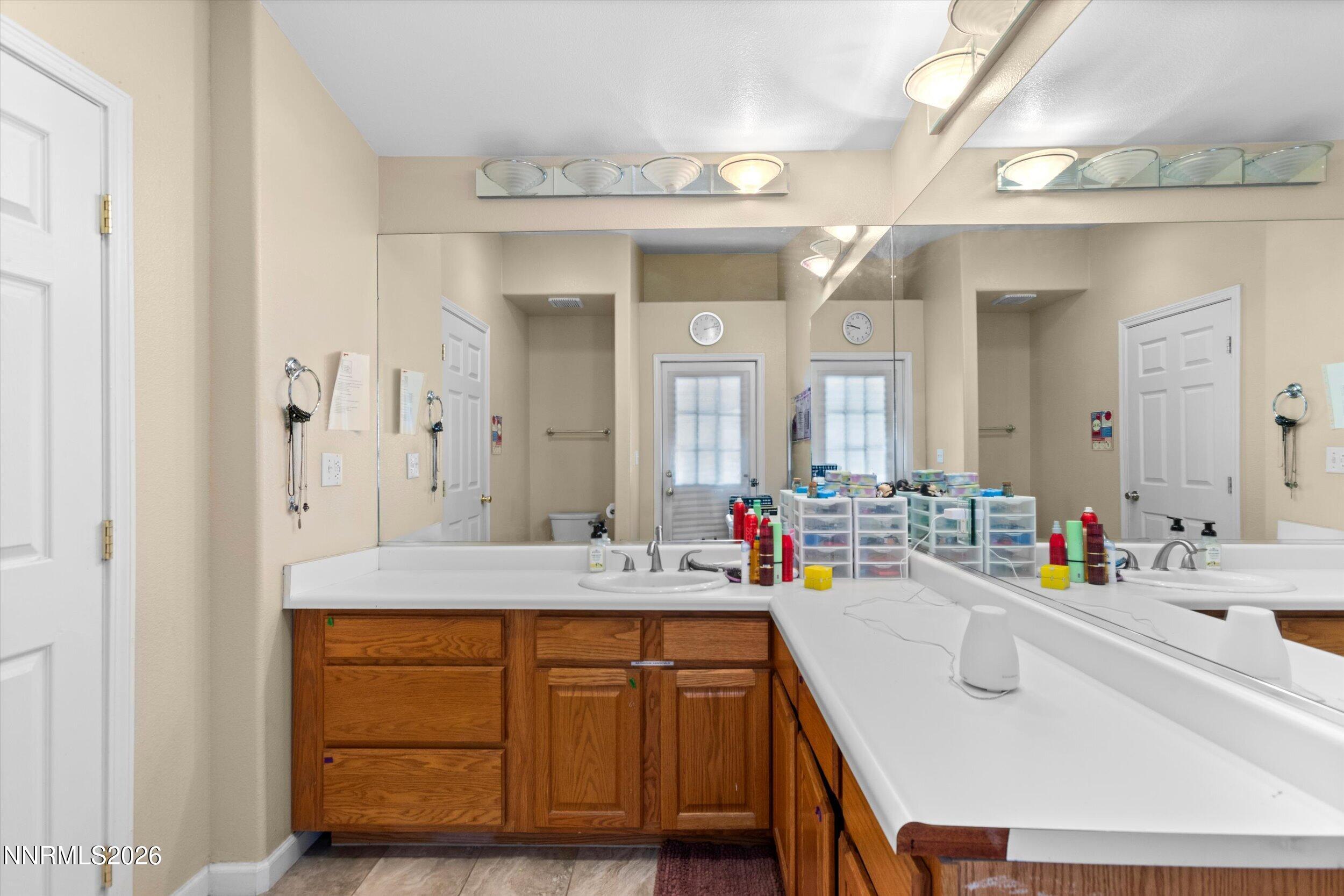 1369 Faland Way Property Photo 18