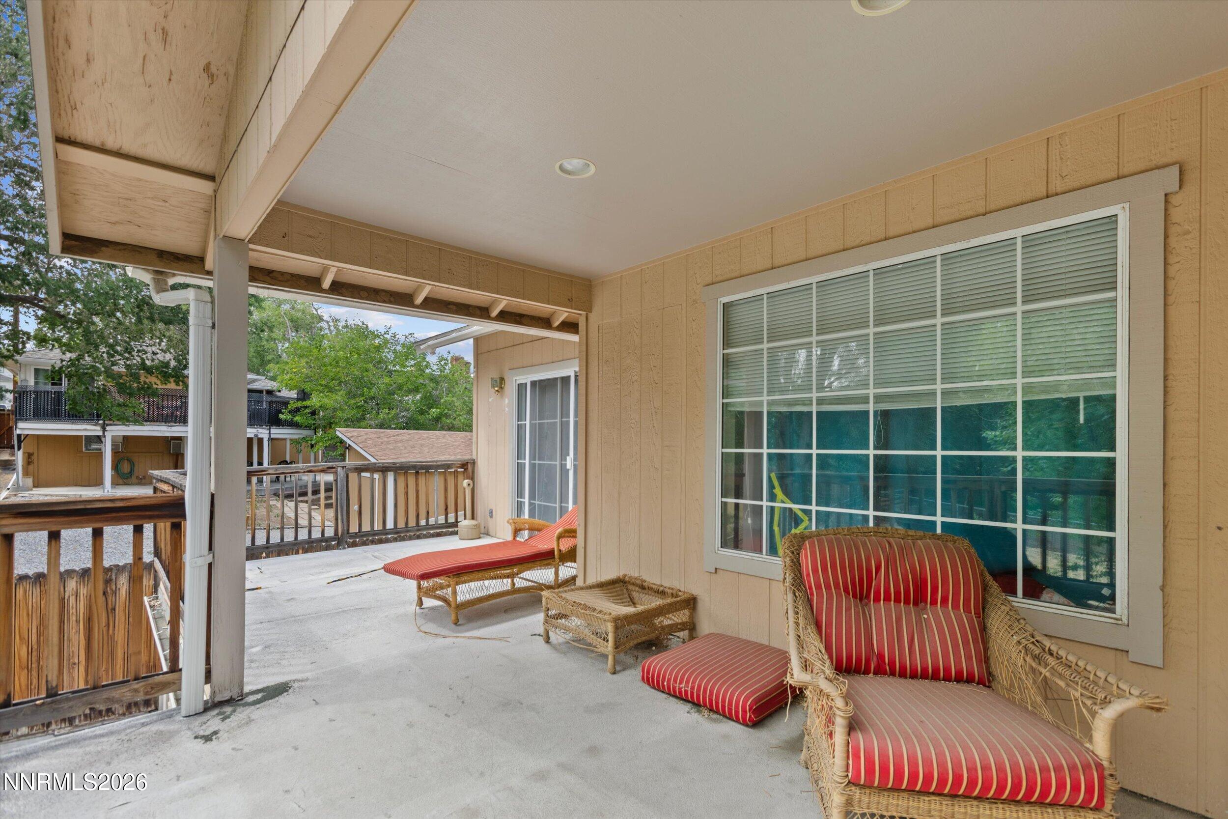 1369 Faland Way Property Photo 33