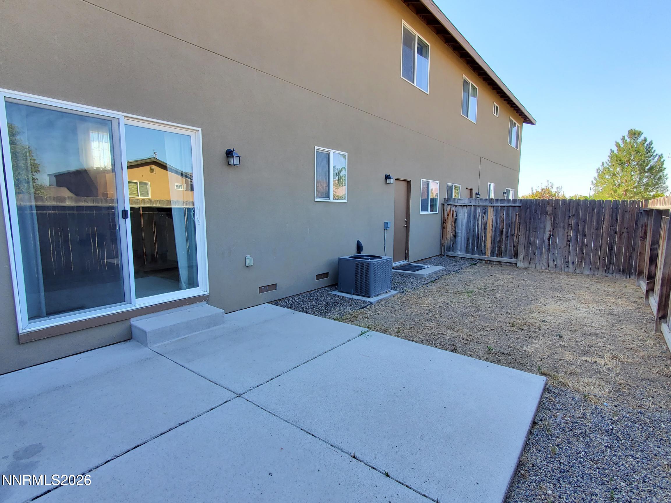 5253 Schreiner Drive Property Photo 4