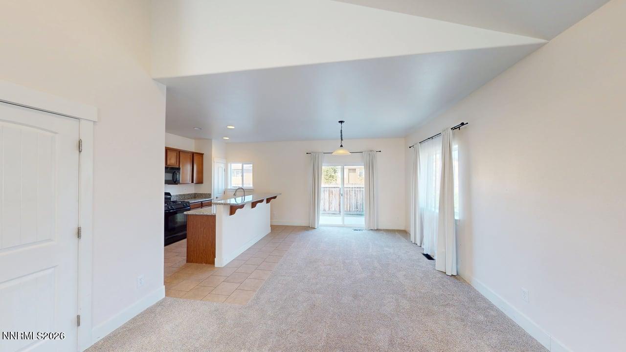 5253 Schreiner Drive Property Photo 6