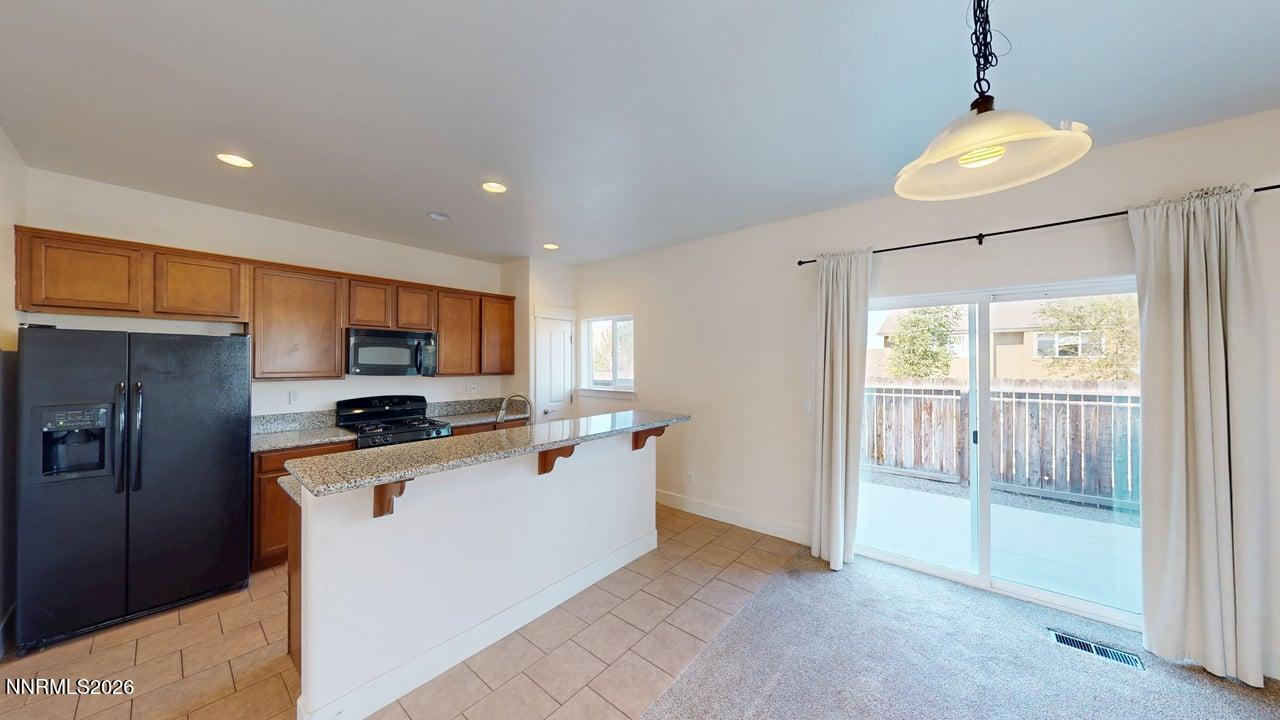5253 Schreiner Drive Property Photo 7