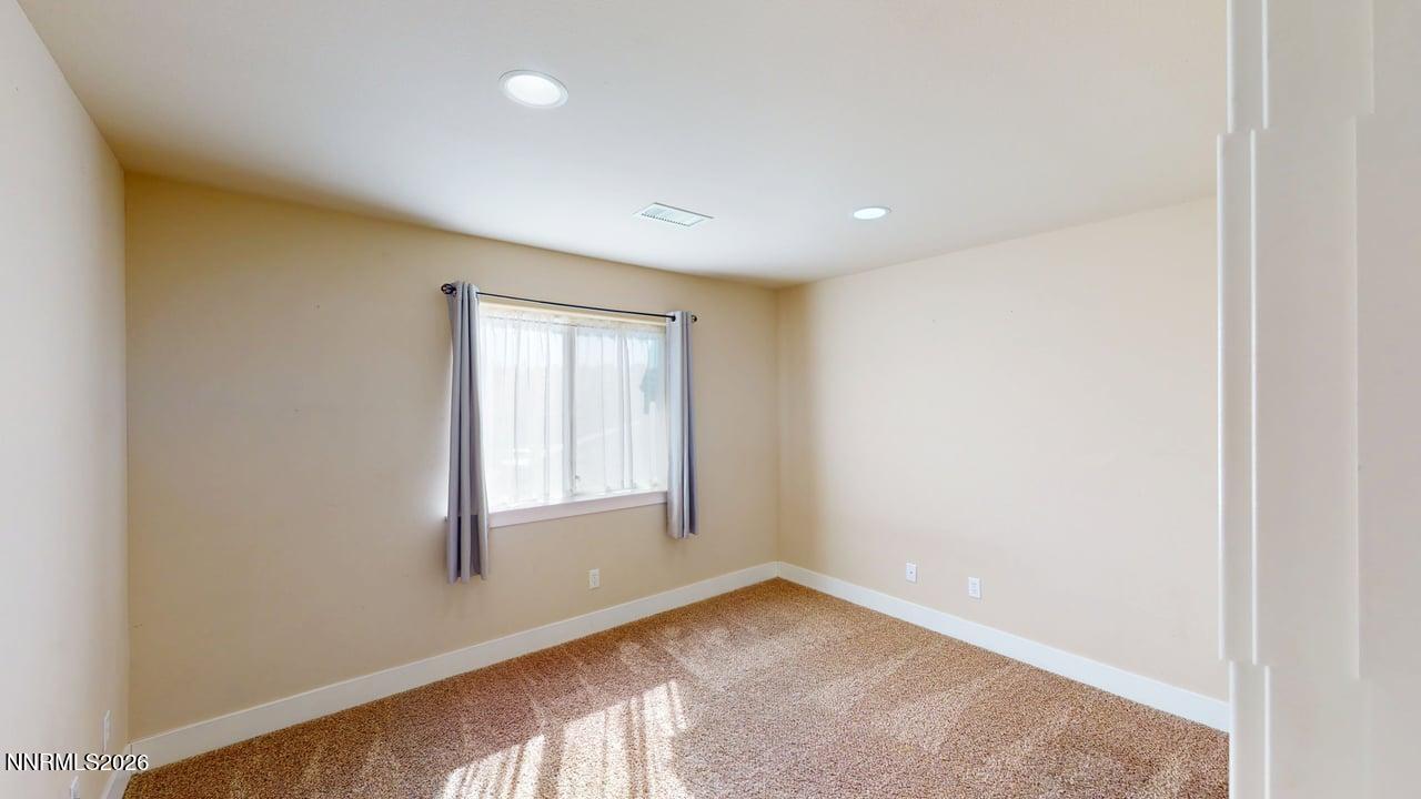 5253 Schreiner Drive Property Photo 13