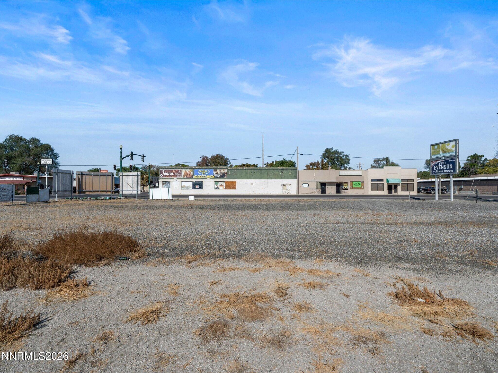 1000 Cornell Avenue Property Photo 16