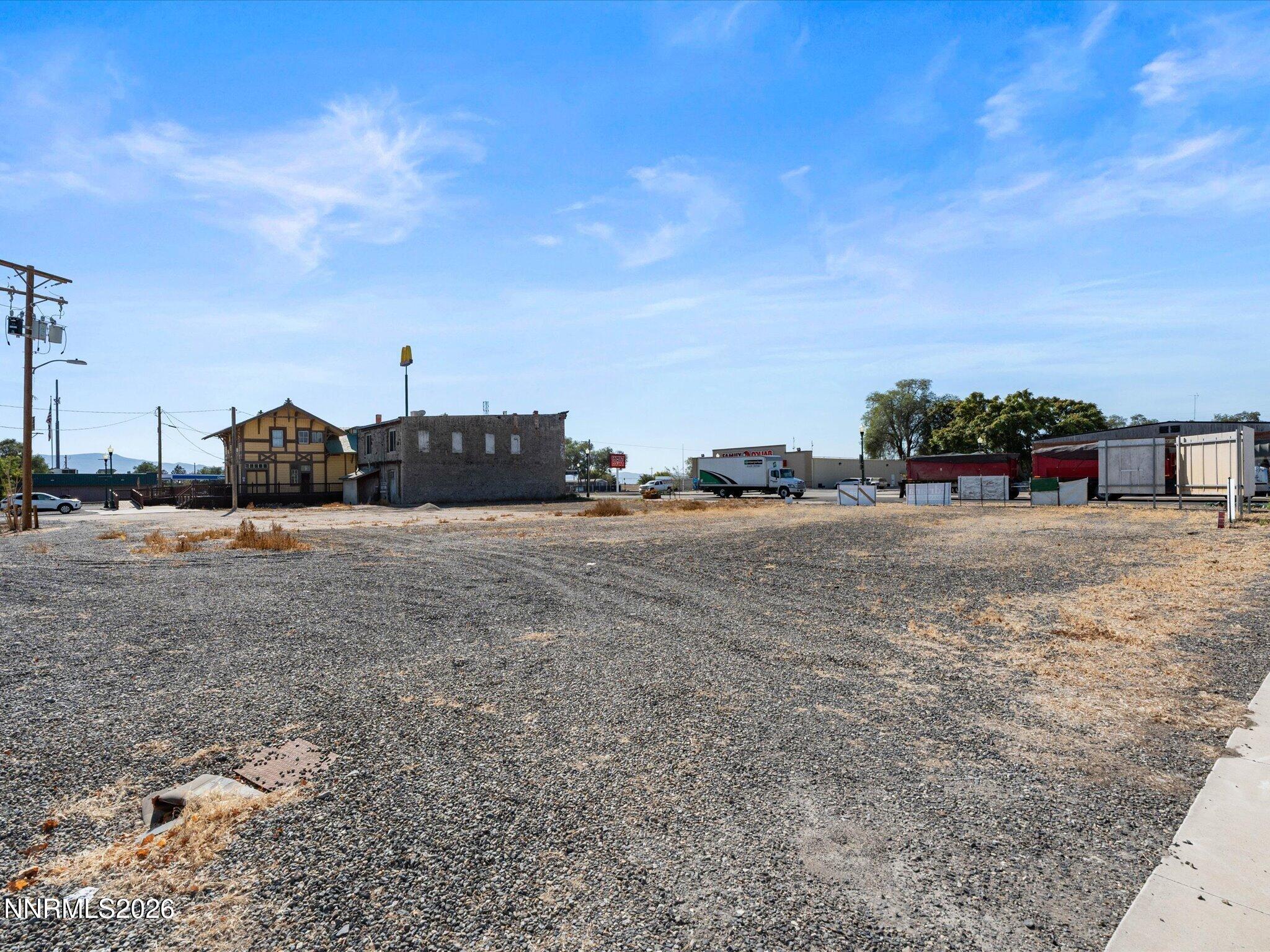 1000 Cornell Avenue Property Photo 17