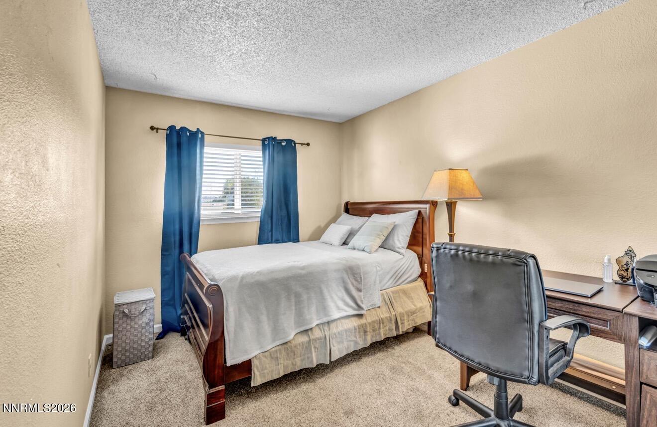 1126 Bradley Square Property Photo 14