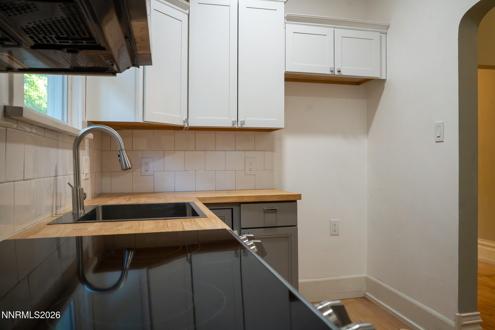 69 Washington Street Property Photo 11