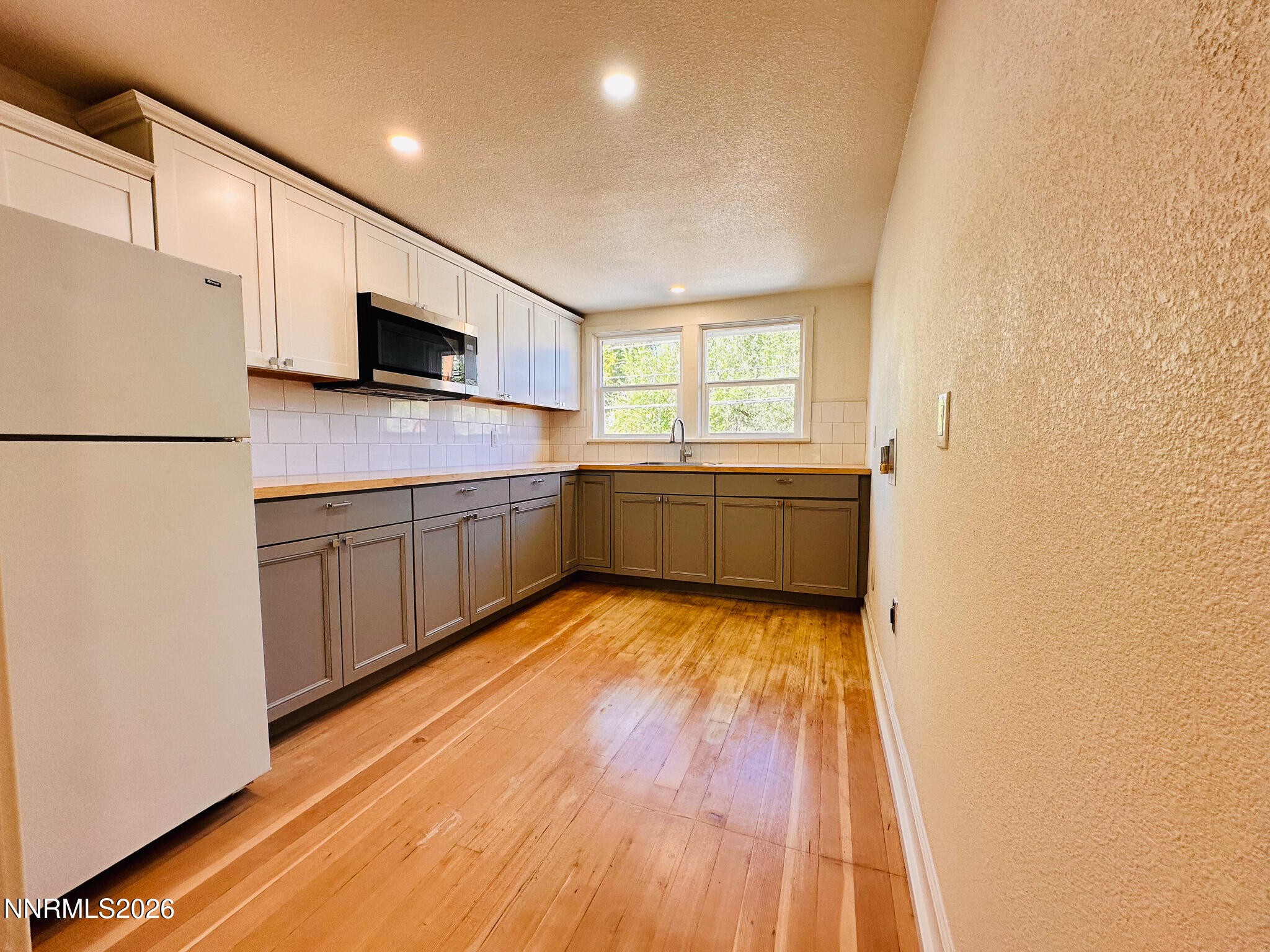 69 Washington Street Property Photo 25