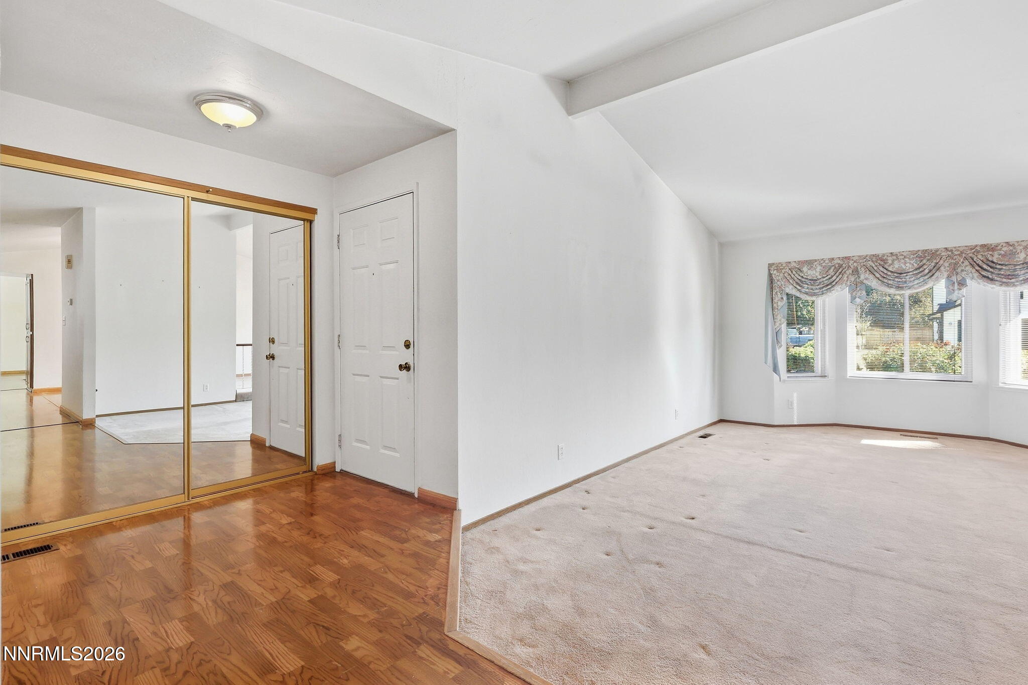 1972 Wabash Circle Property Photo 3