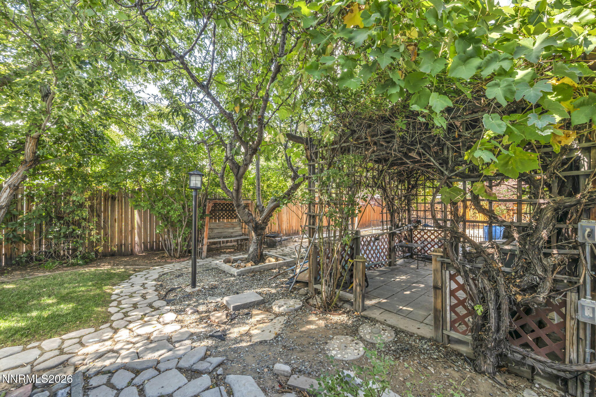 924 Loyola Street Property Photo 35