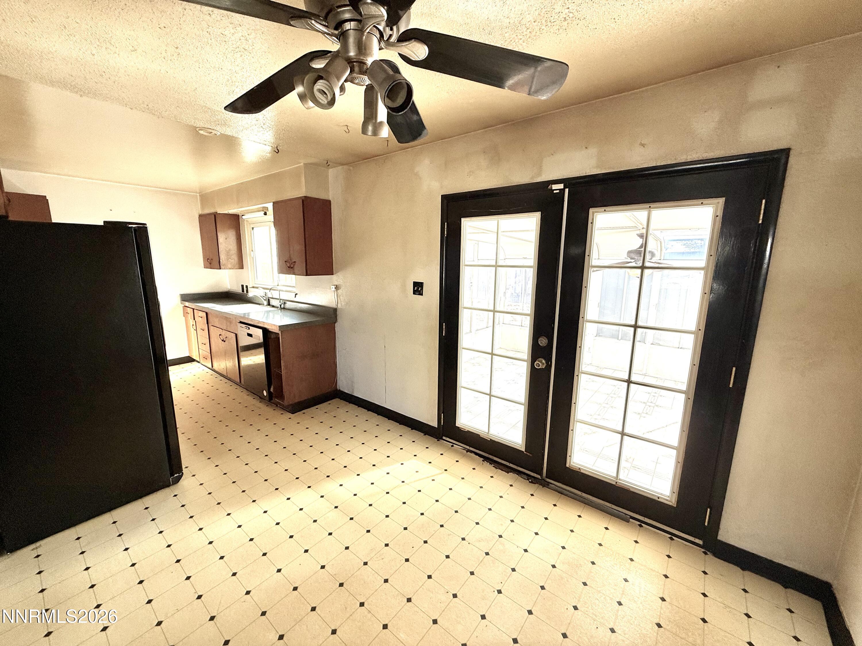 1190 Barstow Street Property Photo 8