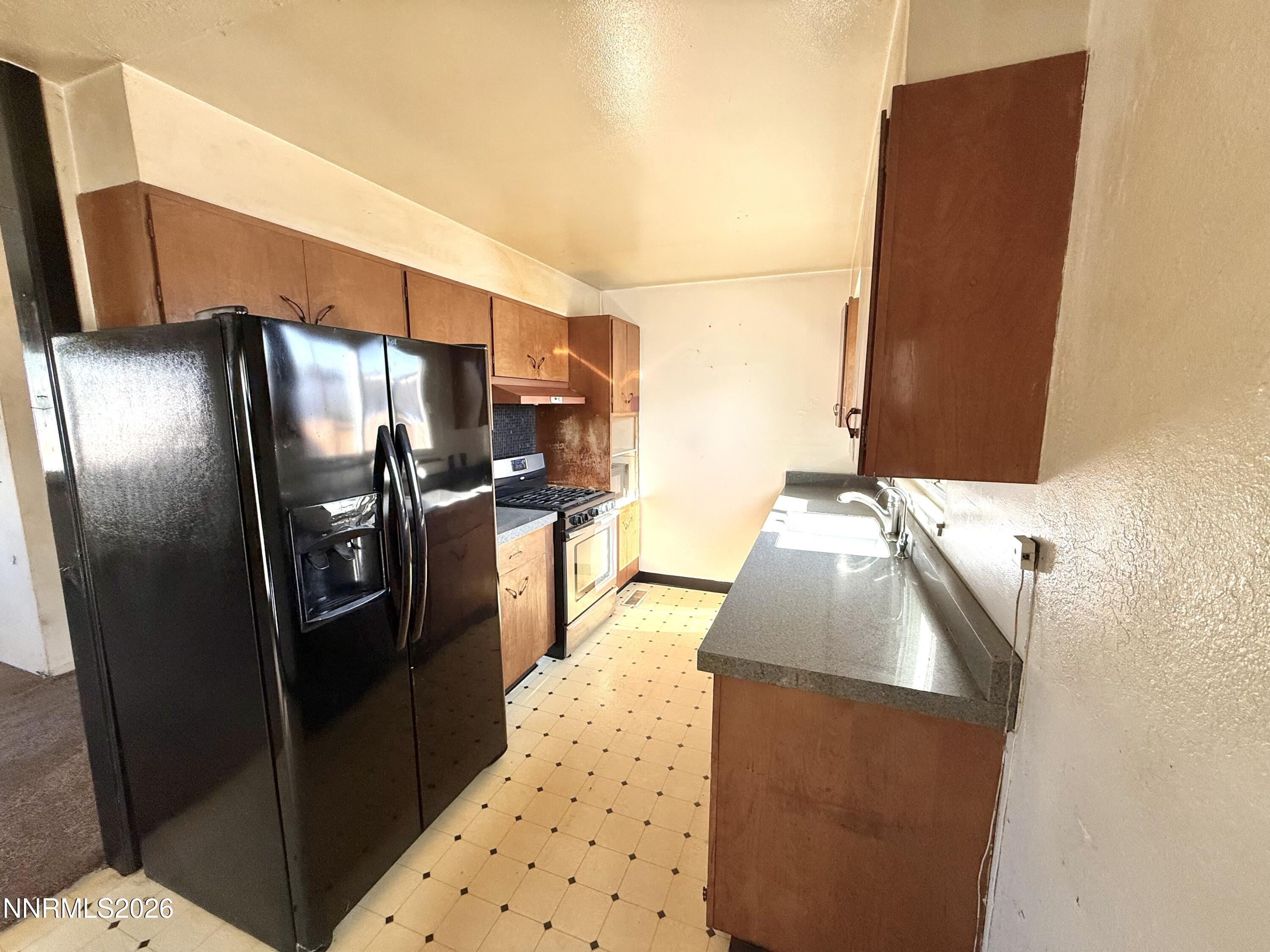 1190 Barstow Street Property Photo 9