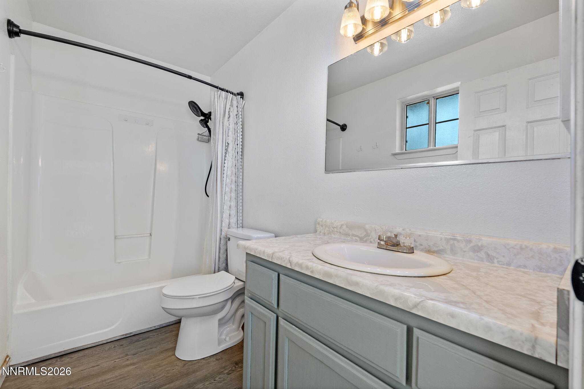 1006 Opal Way Property Photo 18
