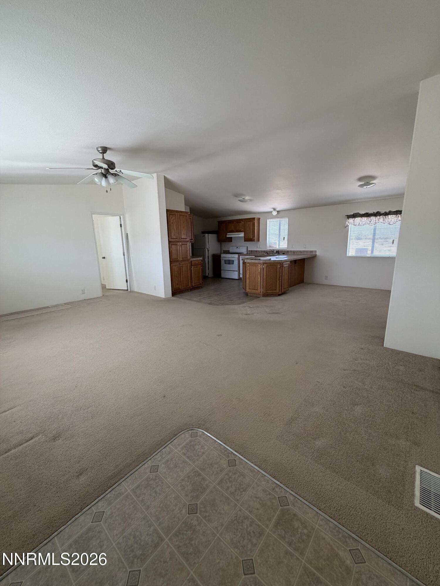 1940 E Antelope Street Property Photo 6