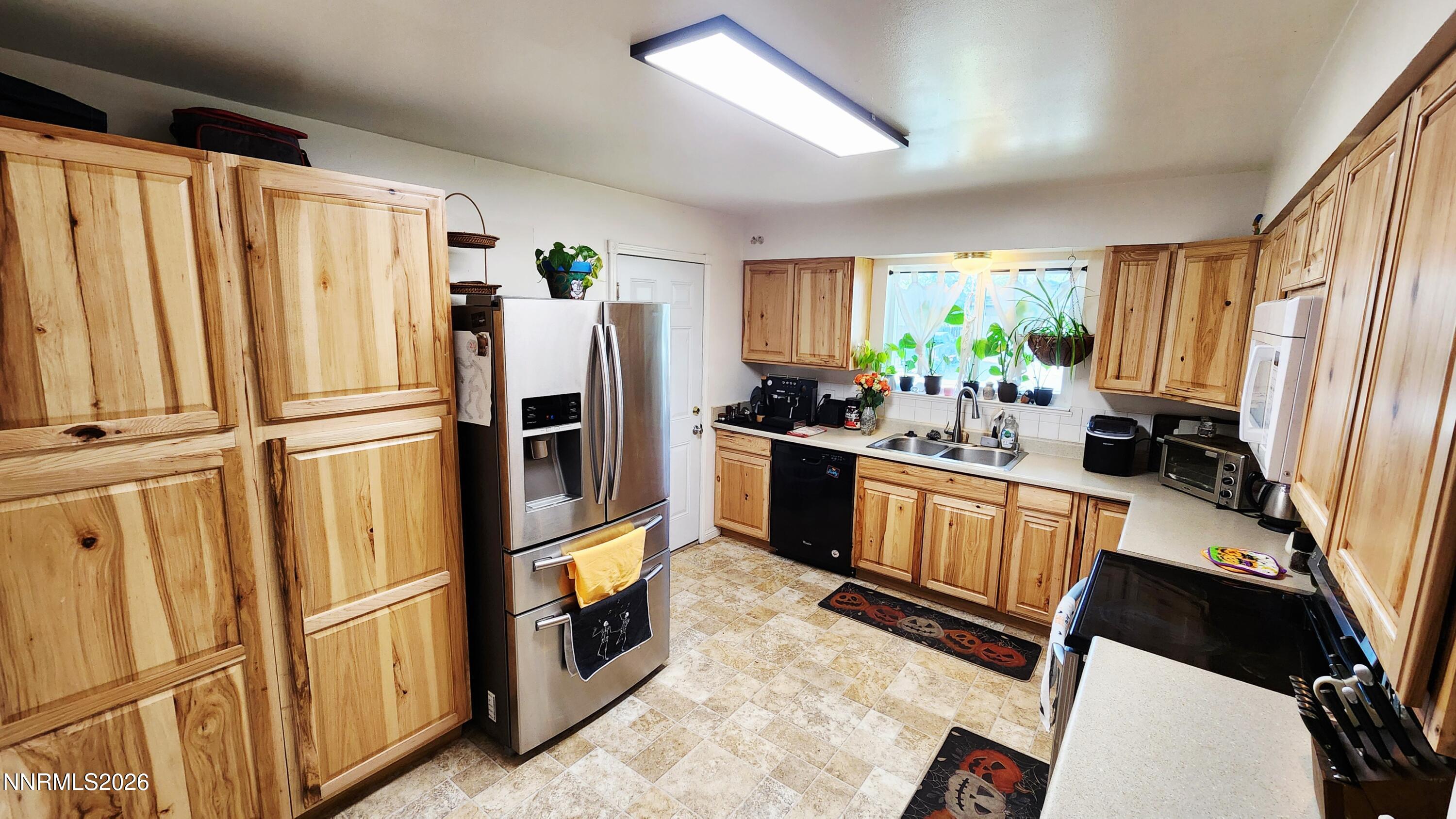 2195 Prince Way Property Photo 6